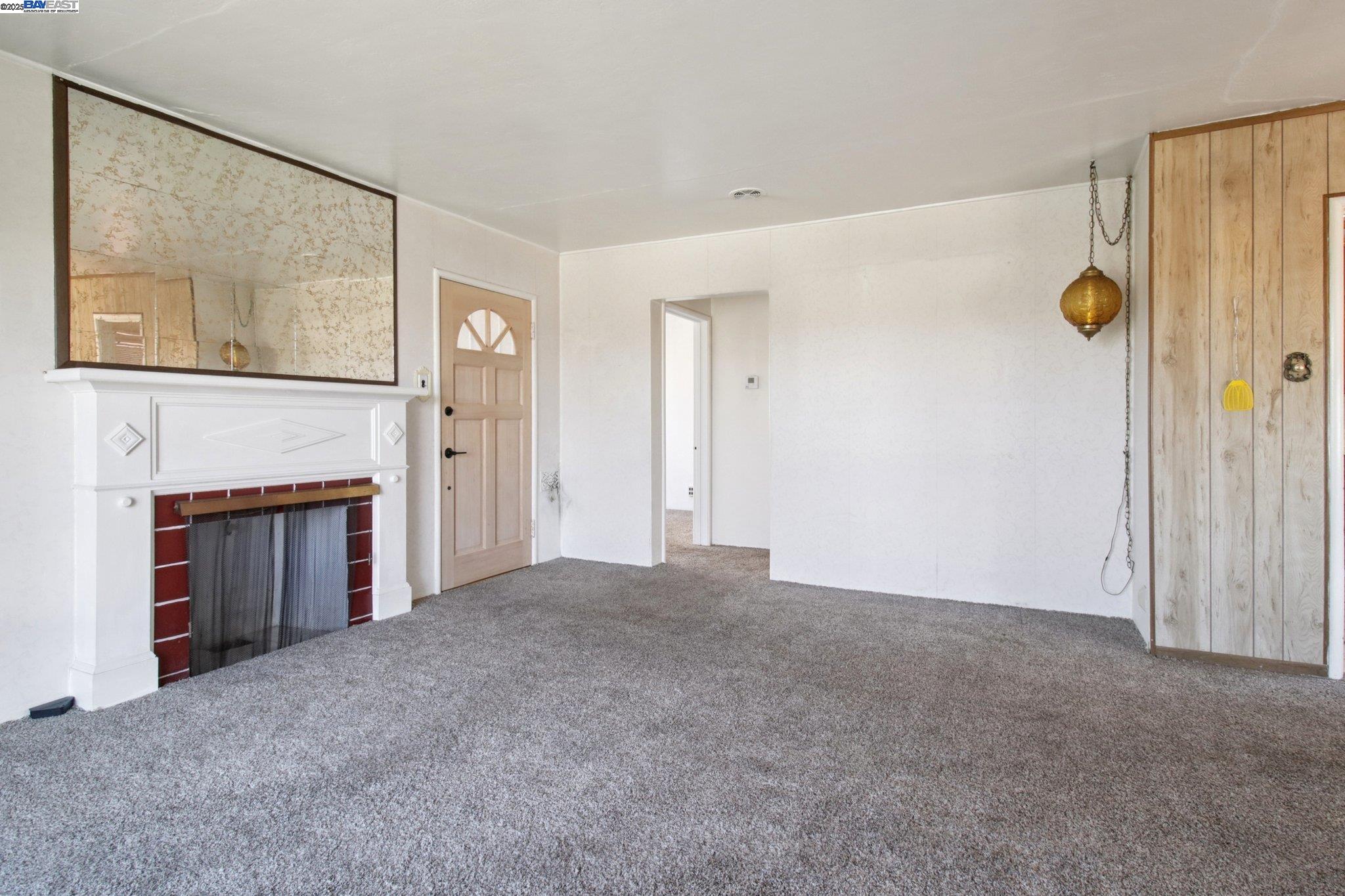 Detail Gallery Image 6 of 42 For 151 Central Ave, Alameda,  CA 94501 - 3 Beds | 1 Baths