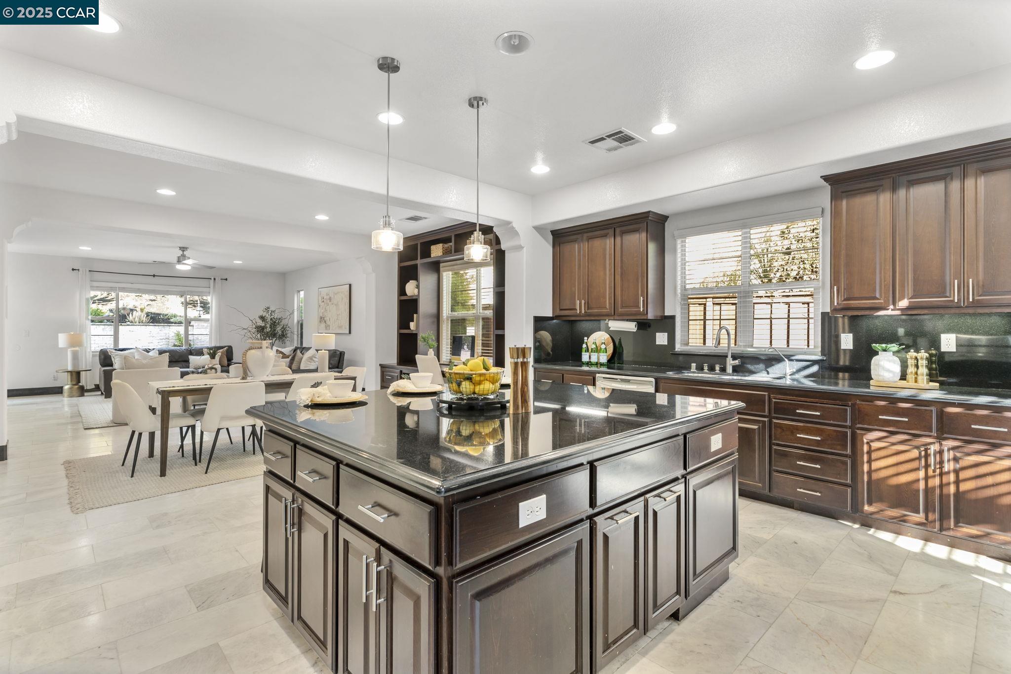 Detail Gallery Image 19 of 60 For 7509 Balmoral Way, San Ramon,  CA 94582 - 7 Beds | 5 Baths