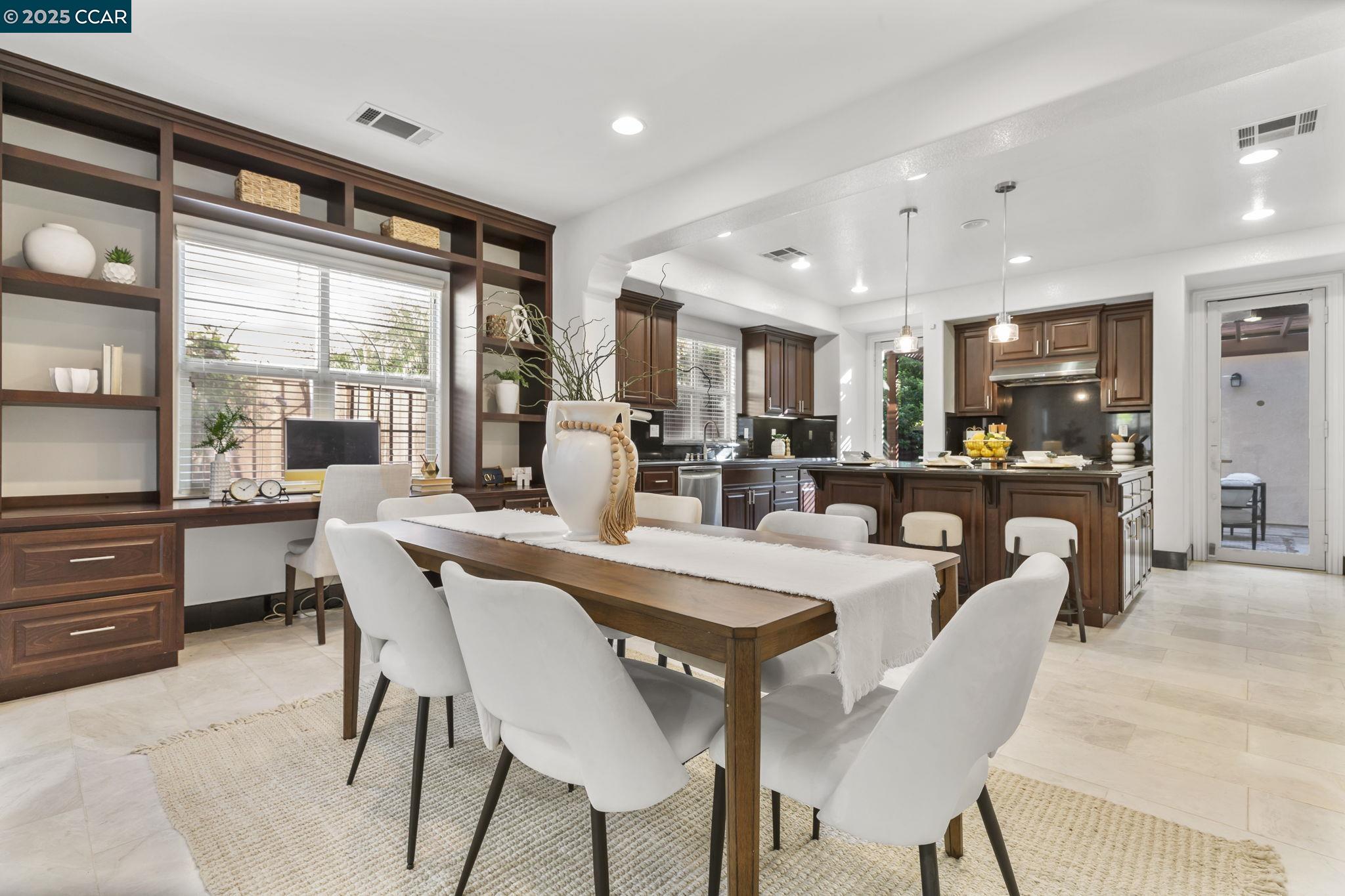 Detail Gallery Image 21 of 60 For 7509 Balmoral Way, San Ramon,  CA 94582 - 7 Beds | 5 Baths
