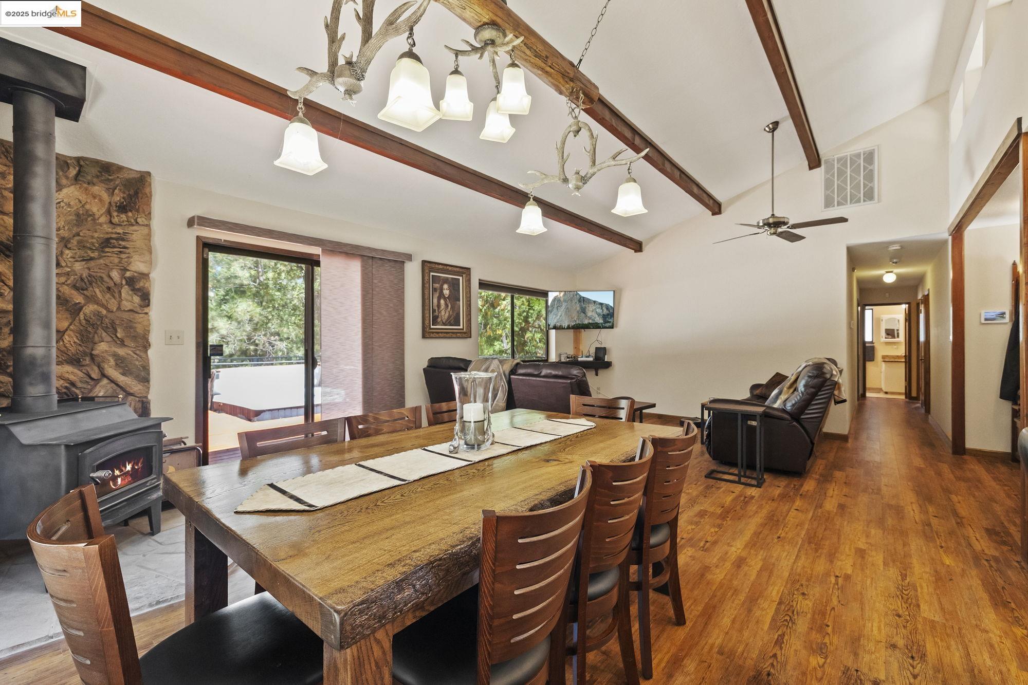 Detail Gallery Image 11 of 60 For 13048 Jackson Mill Dr, Groveland,  CA 95321 - 3 Beds | 2 Baths