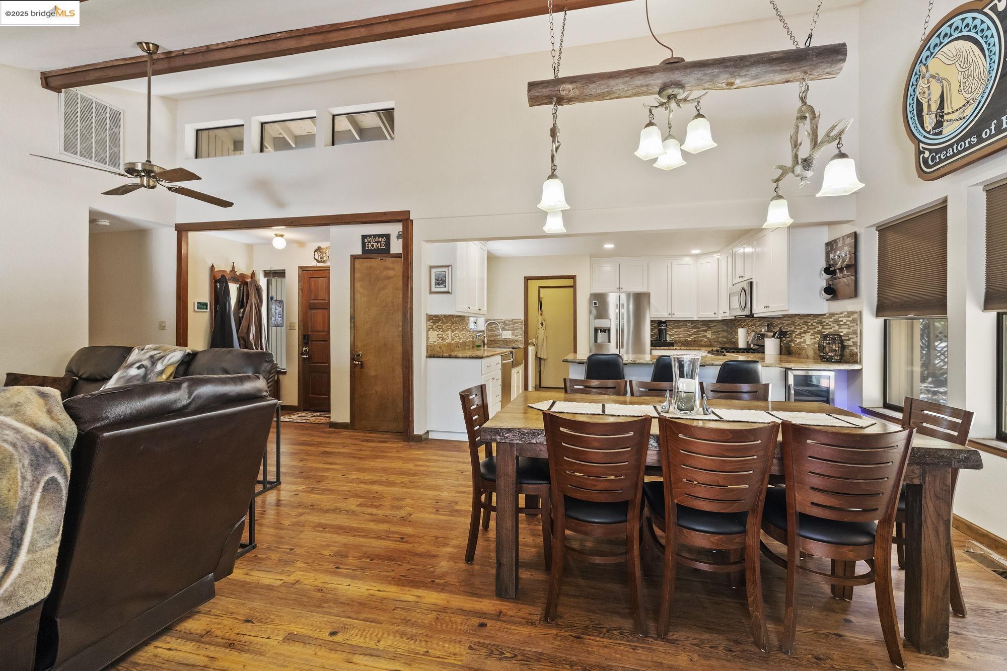 Detail Gallery Image 13 of 60 For 13048 Jackson Mill Dr, Groveland,  CA 95321 - 3 Beds | 2 Baths