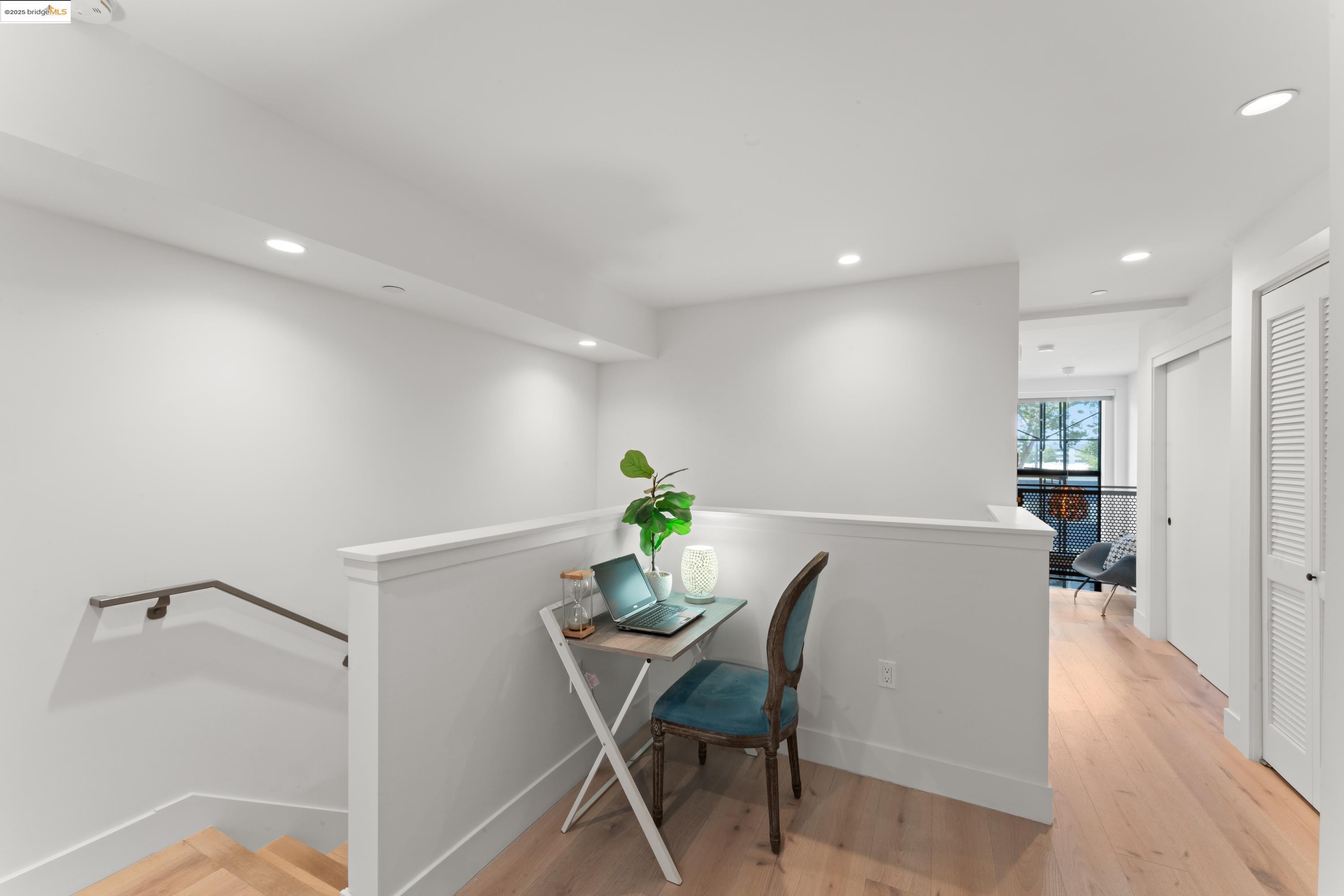 Detail Gallery Image 14 of 49 For 2747 San Pablo Avenue #217,  Berkeley,  CA 94702 - 1 Beds | 1/1 Baths