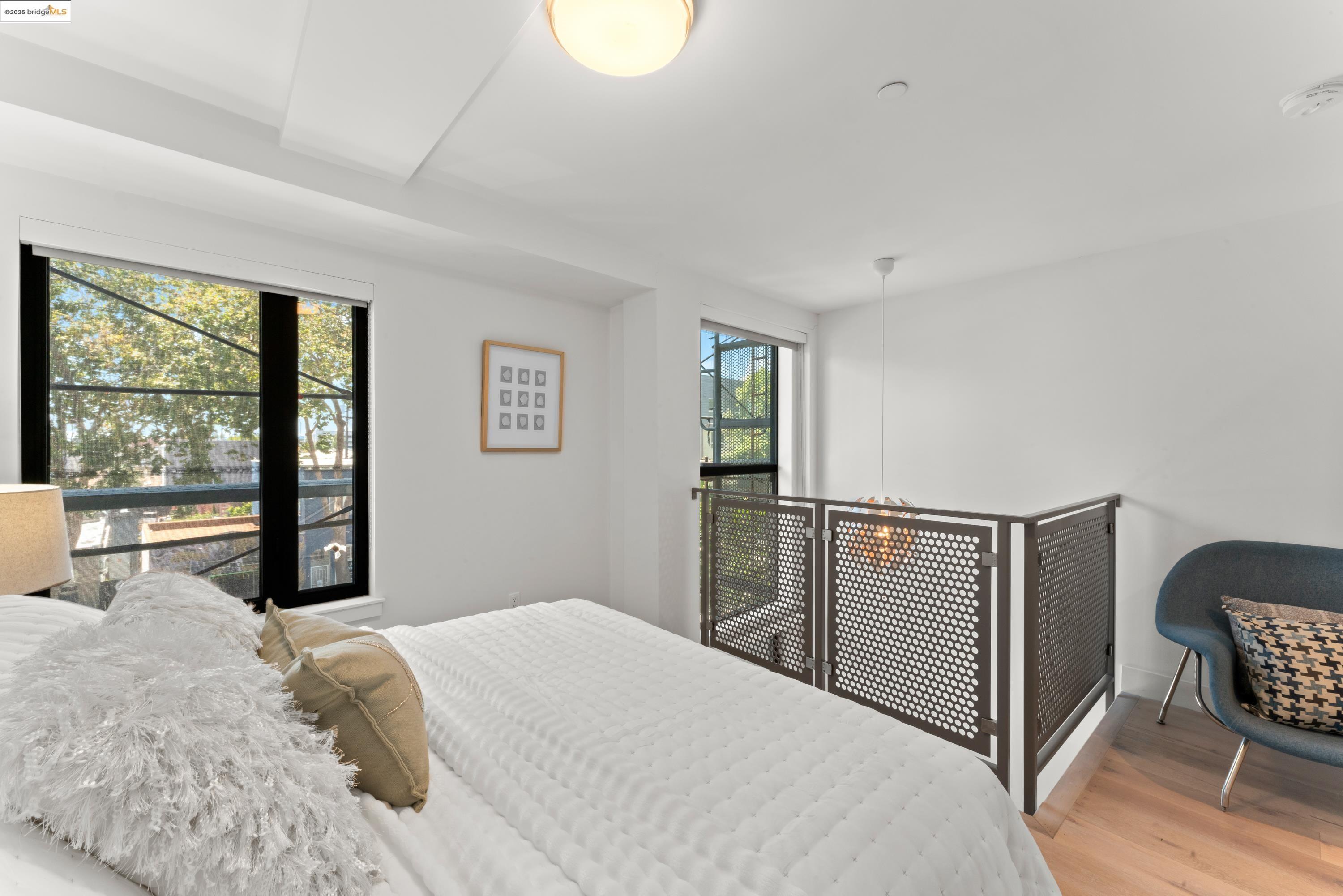 Detail Gallery Image 17 of 49 For 2747 San Pablo Avenue #217,  Berkeley,  CA 94702 - 1 Beds | 1/1 Baths