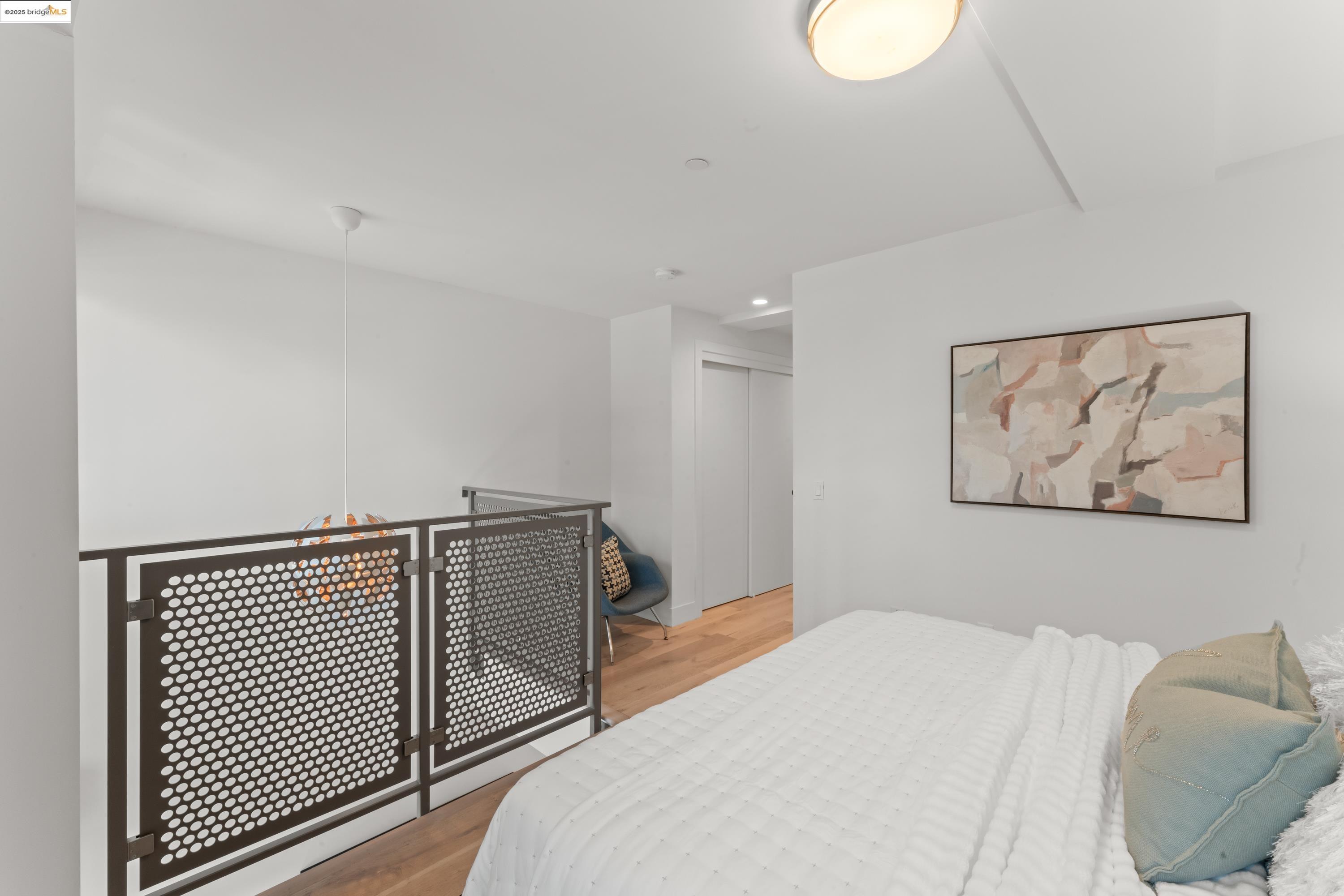Detail Gallery Image 19 of 49 For 2747 San Pablo Avenue #217,  Berkeley,  CA 94702 - 1 Beds | 1/1 Baths