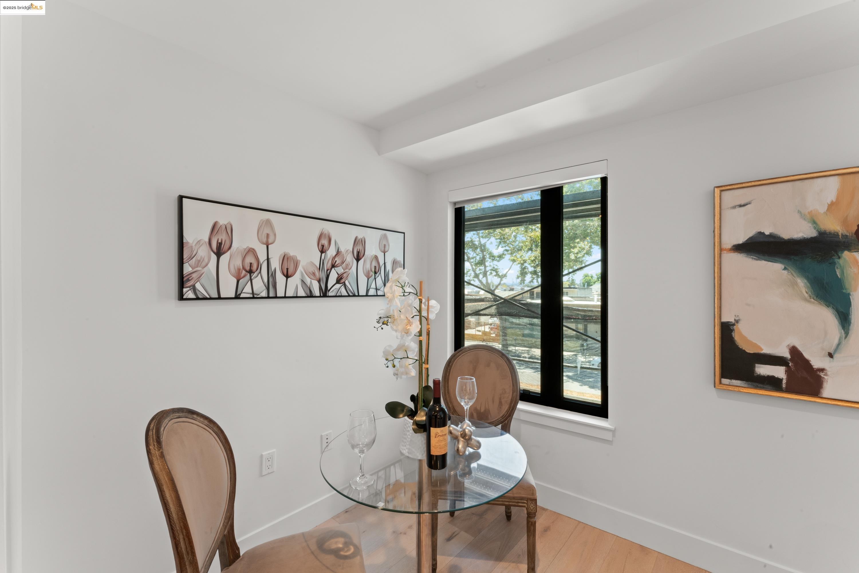 Detail Gallery Image 3 of 49 For 2747 San Pablo Avenue #217,  Berkeley,  CA 94702 - 1 Beds | 1/1 Baths