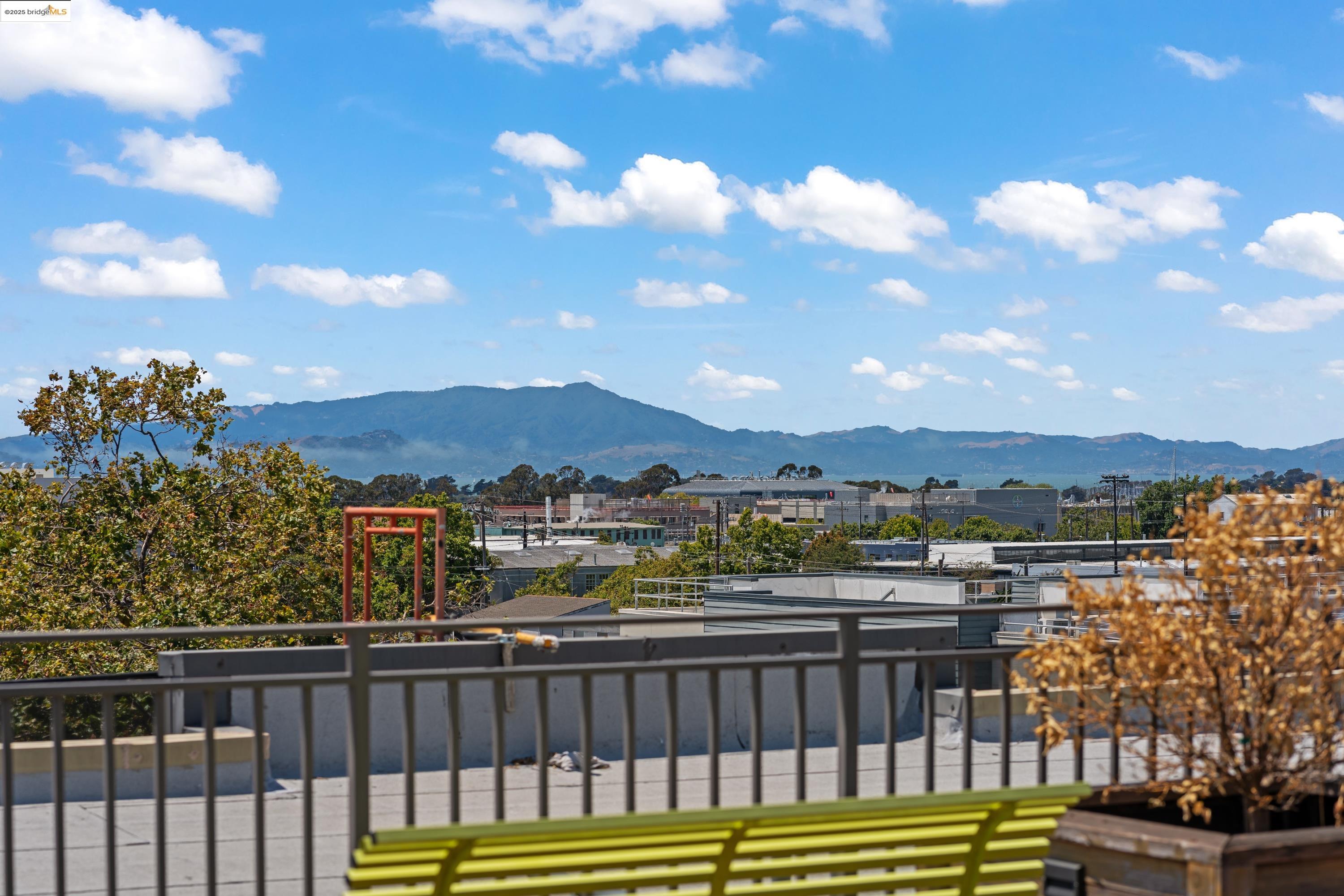 Detail Gallery Image 36 of 49 For 2747 San Pablo Avenue #217,  Berkeley,  CA 94702 - 1 Beds | 1/1 Baths