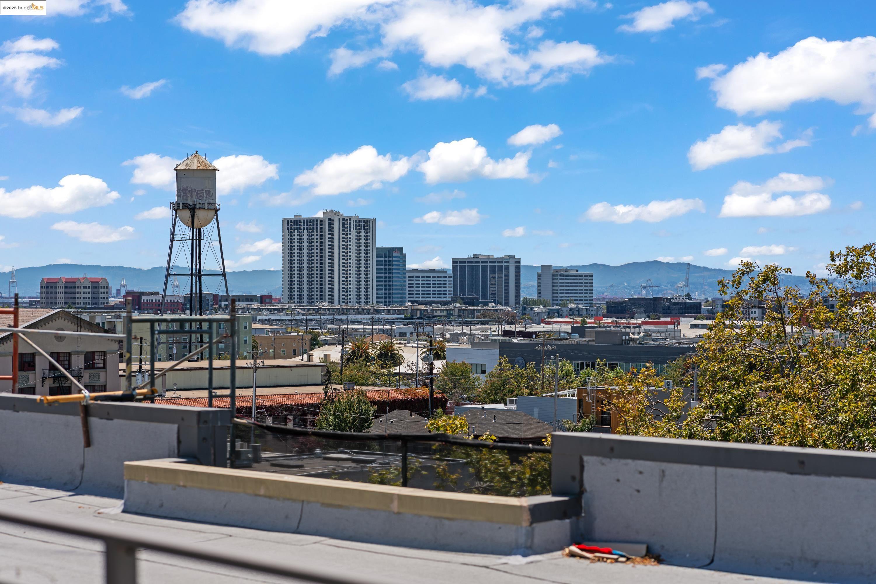 Detail Gallery Image 37 of 49 For 2747 San Pablo Avenue #217,  Berkeley,  CA 94702 - 1 Beds | 1/1 Baths