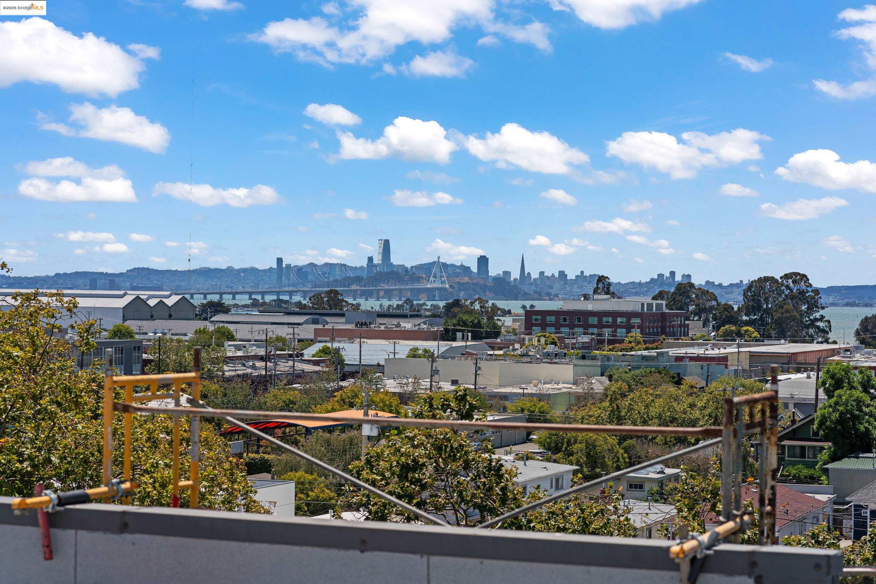 Detail Gallery Image 38 of 49 For 2747 San Pablo Avenue #217,  Berkeley,  CA 94702 - 1 Beds | 1/1 Baths