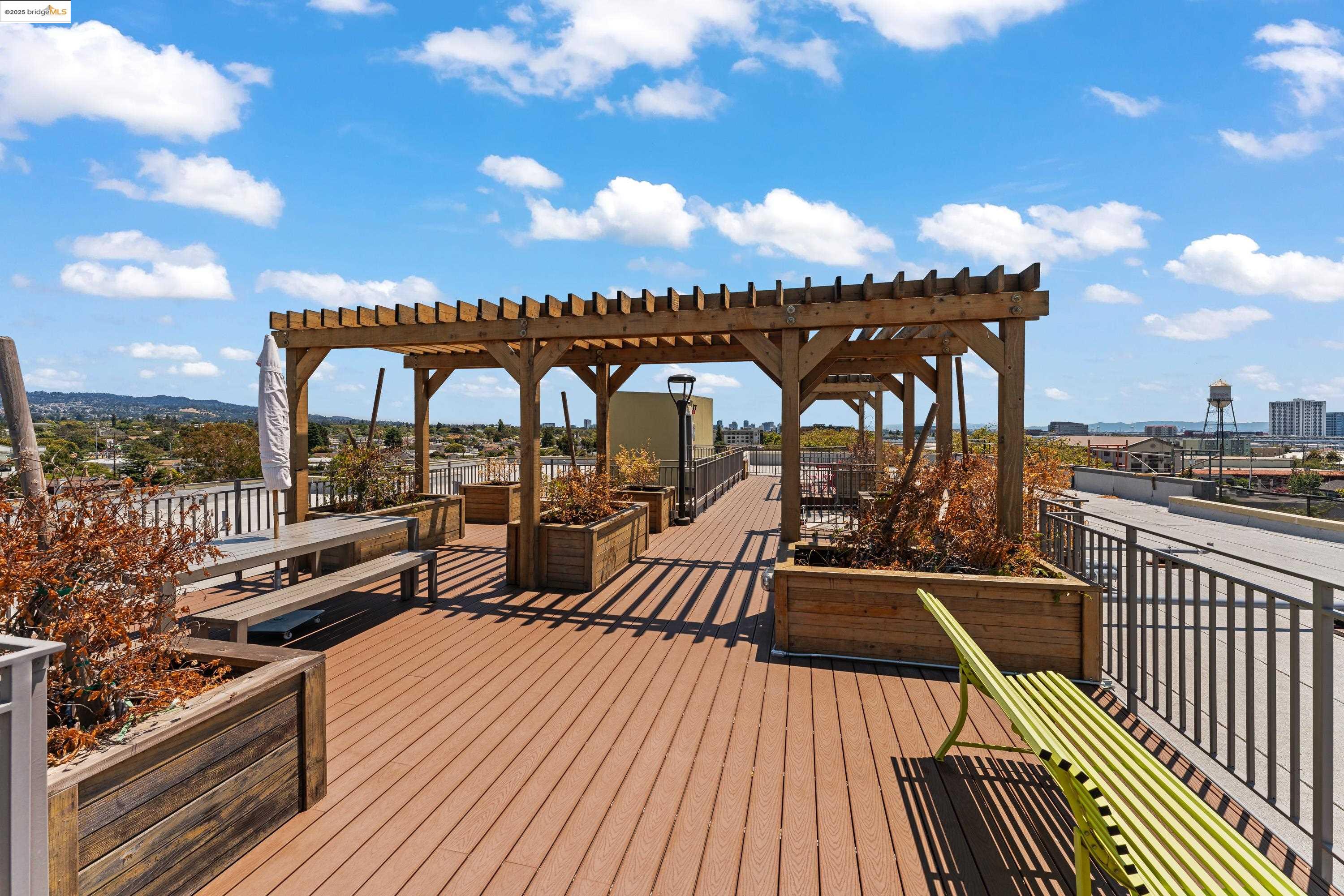 Detail Gallery Image 45 of 49 For 2747 San Pablo Avenue #217,  Berkeley,  CA 94702 - 1 Beds | 1/1 Baths