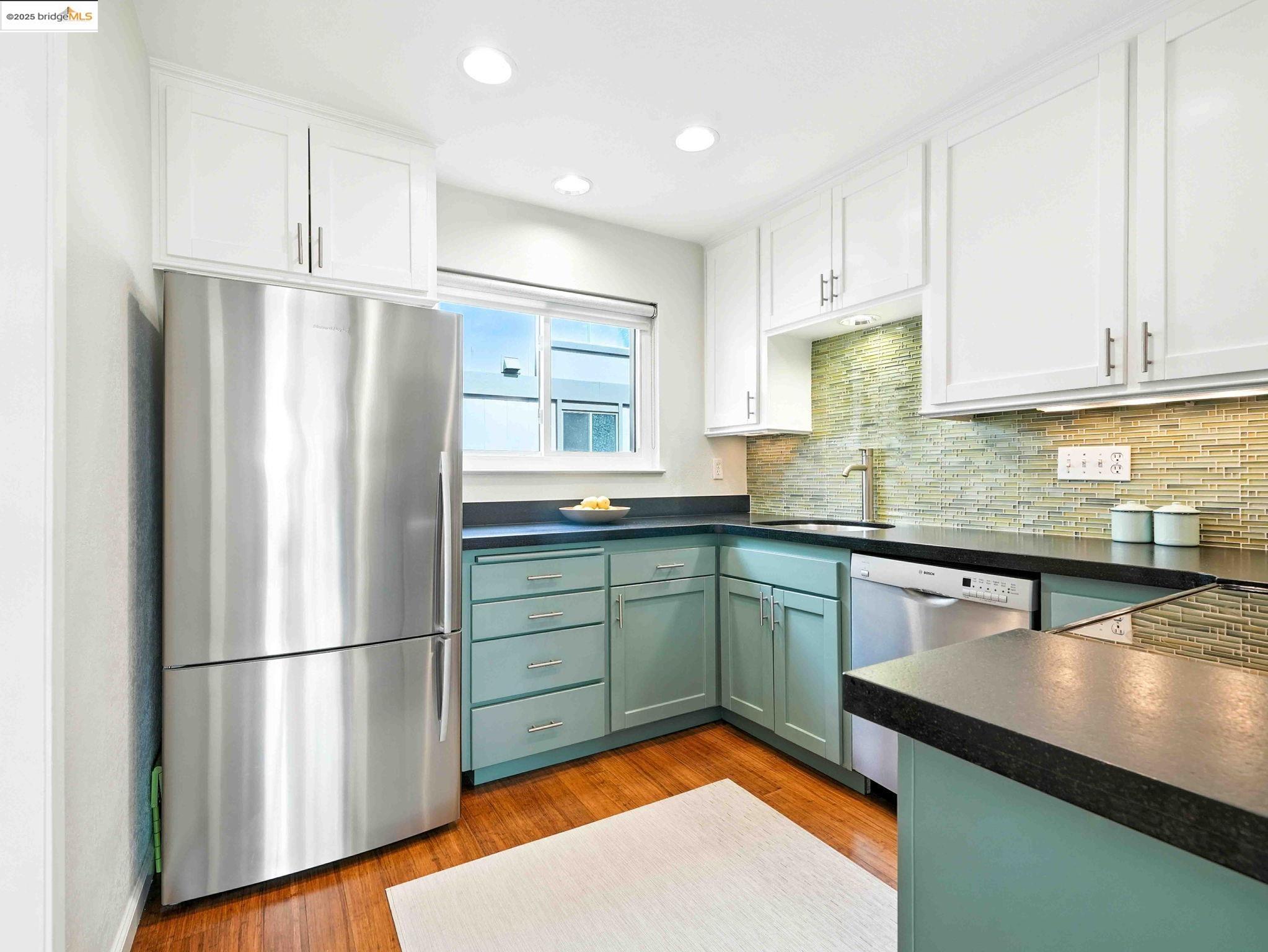 Photo #7: 41105430 Listing: Photo #7