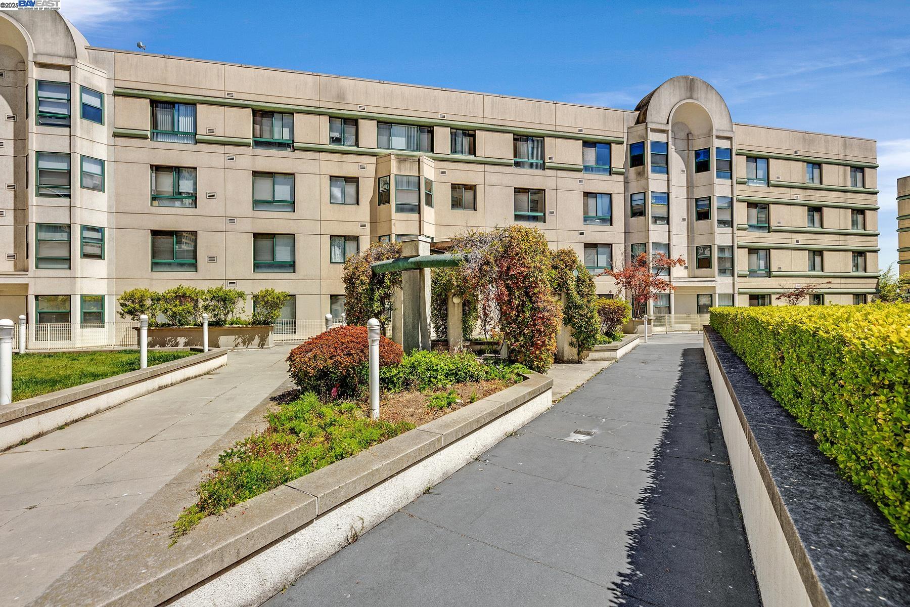 Detail Gallery Image 13 of 16 For 988 Franklin St #312,  Oakland,  CA 94607 - 1 Beds | 1 Baths