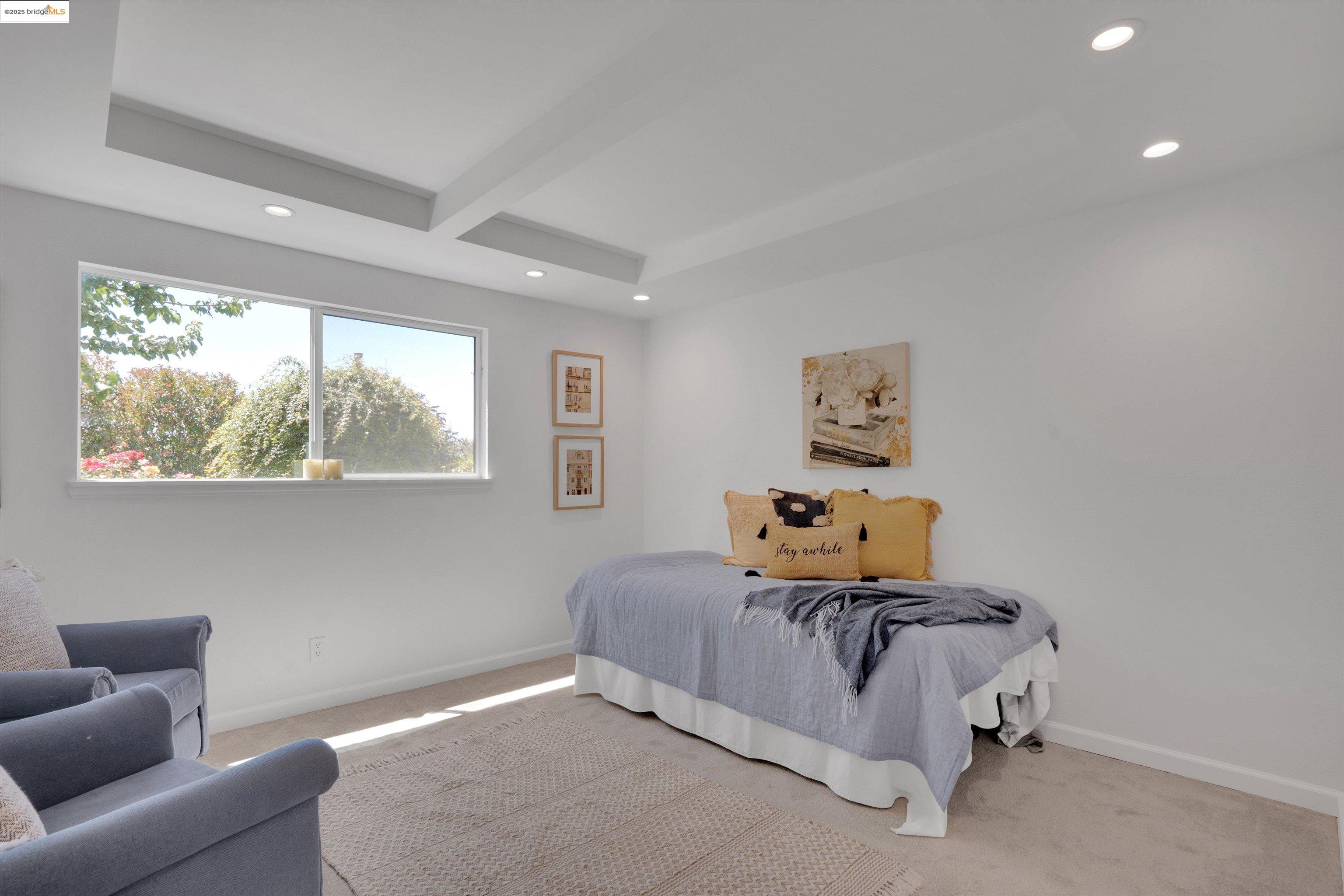 Detail Gallery Image 14 of 37 For 355 Appian Way, Union City,  CA 94587 - 5 Beds | 2 Baths