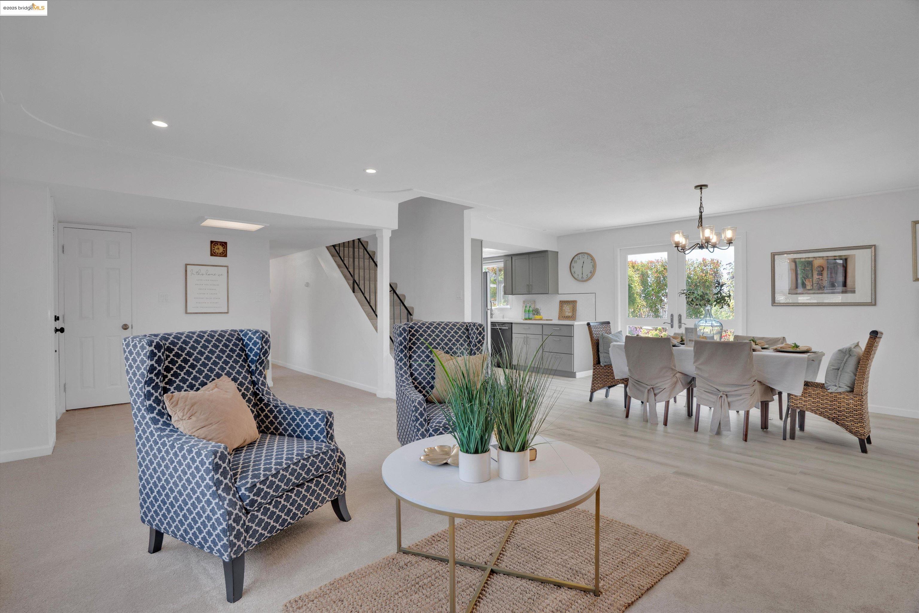 Detail Gallery Image 6 of 37 For 355 Appian Way, Union City,  CA 94587 - 5 Beds | 2 Baths