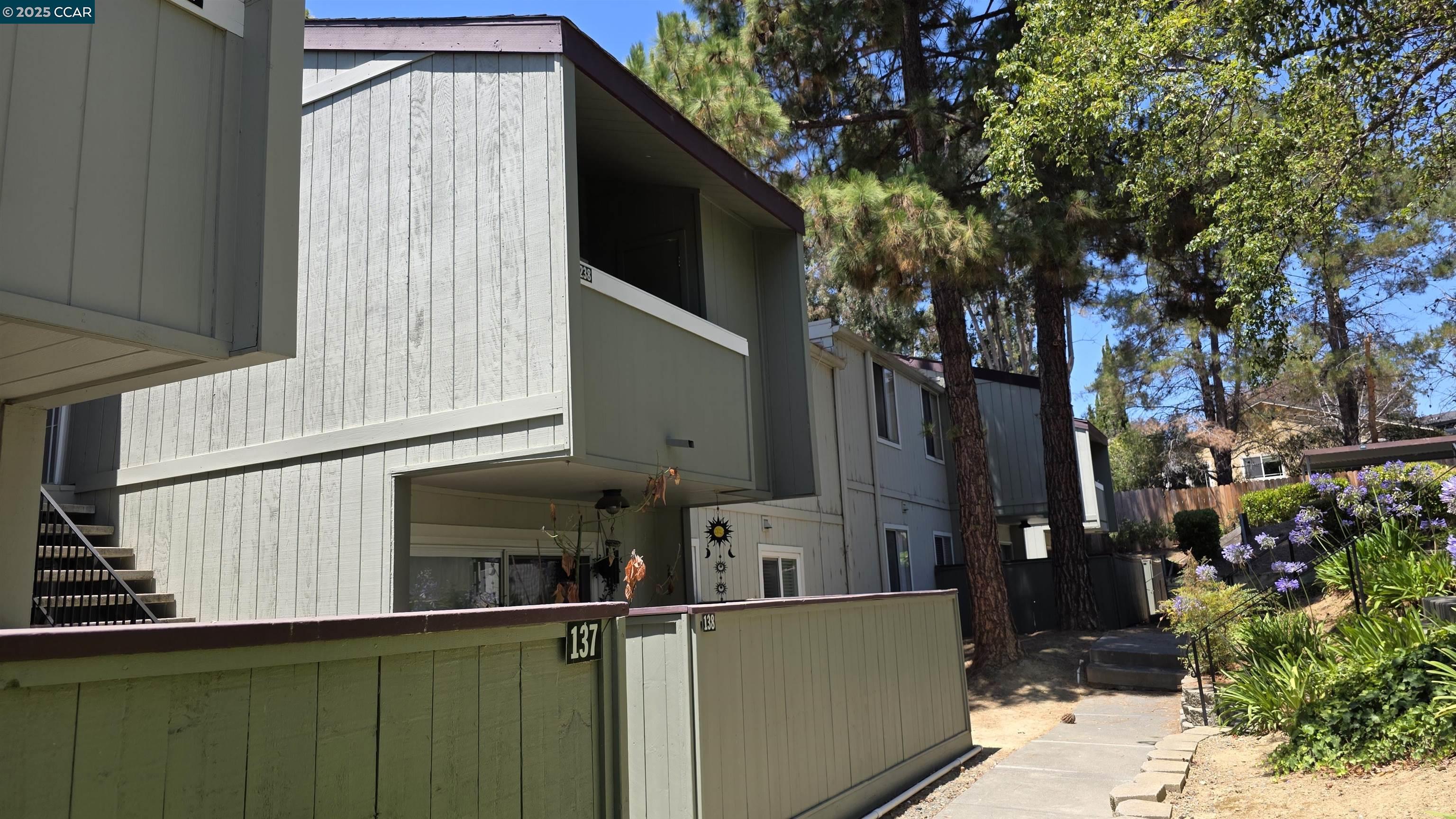 Detail Gallery Image 1 of 21 For 1333 N Camino Alto #238,  Vallejo,  CA 94589 - 2 Beds | 1 Baths