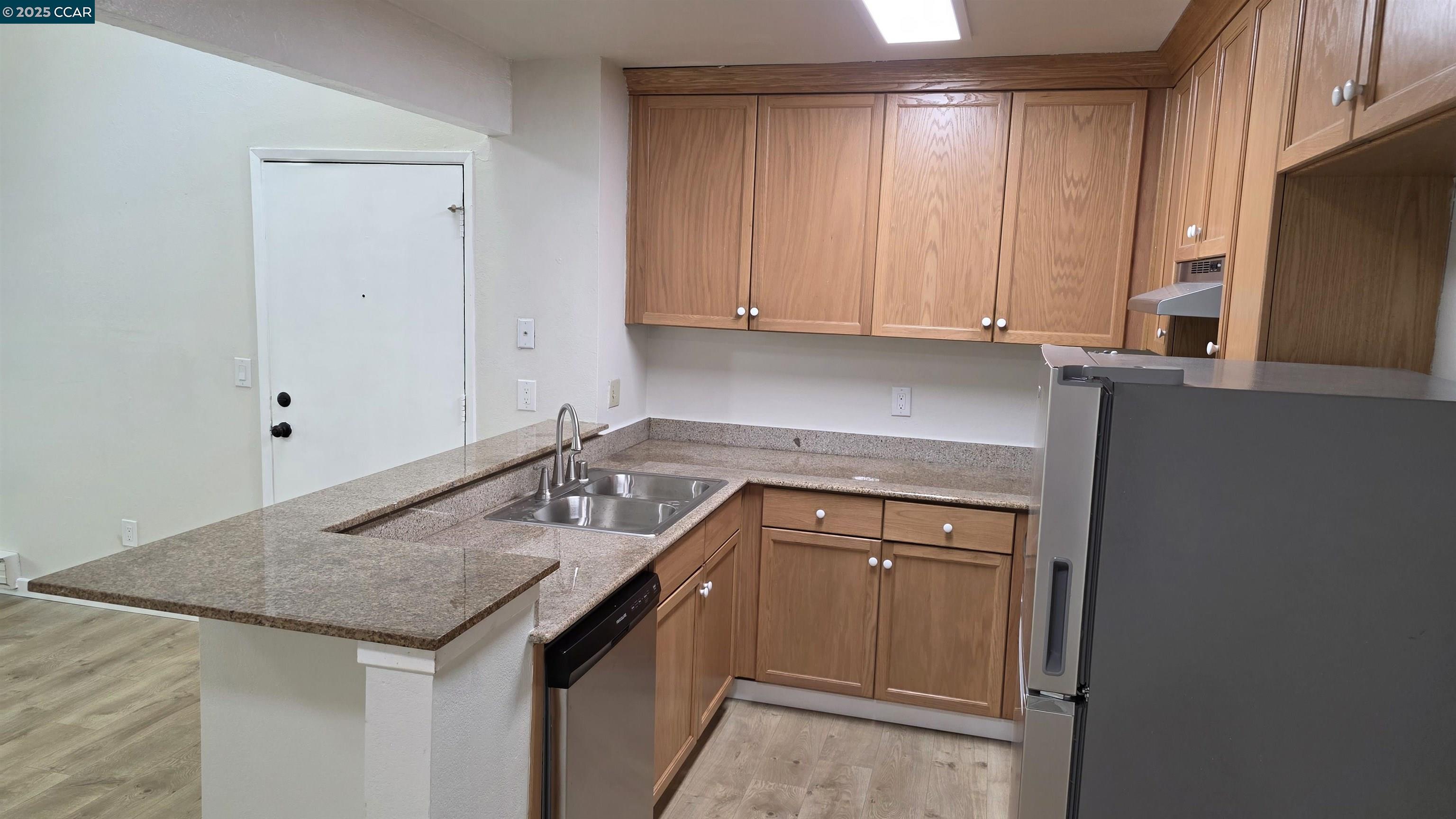 Detail Gallery Image 12 of 35 For 1333 N Camino Alto #238,  Vallejo,  CA 94589 - 2 Beds | 1 Baths