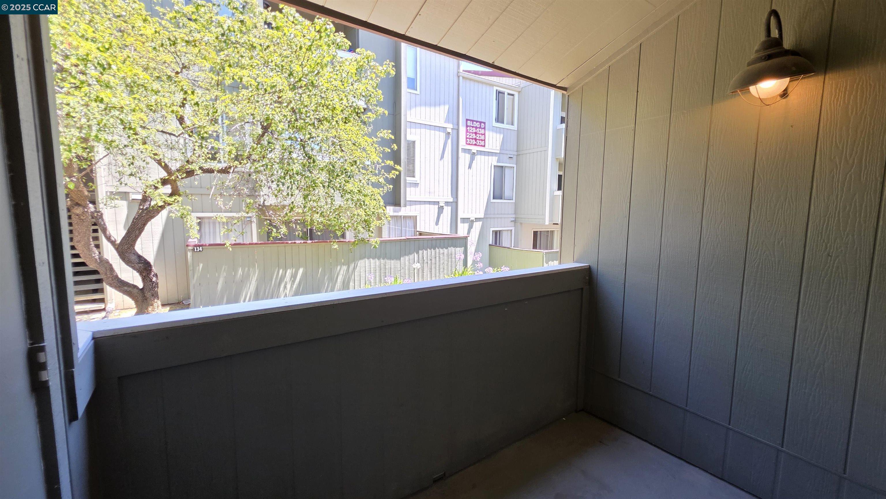 Detail Gallery Image 19 of 21 For 1333 N Camino Alto #238,  Vallejo,  CA 94589 - 2 Beds | 1 Baths
