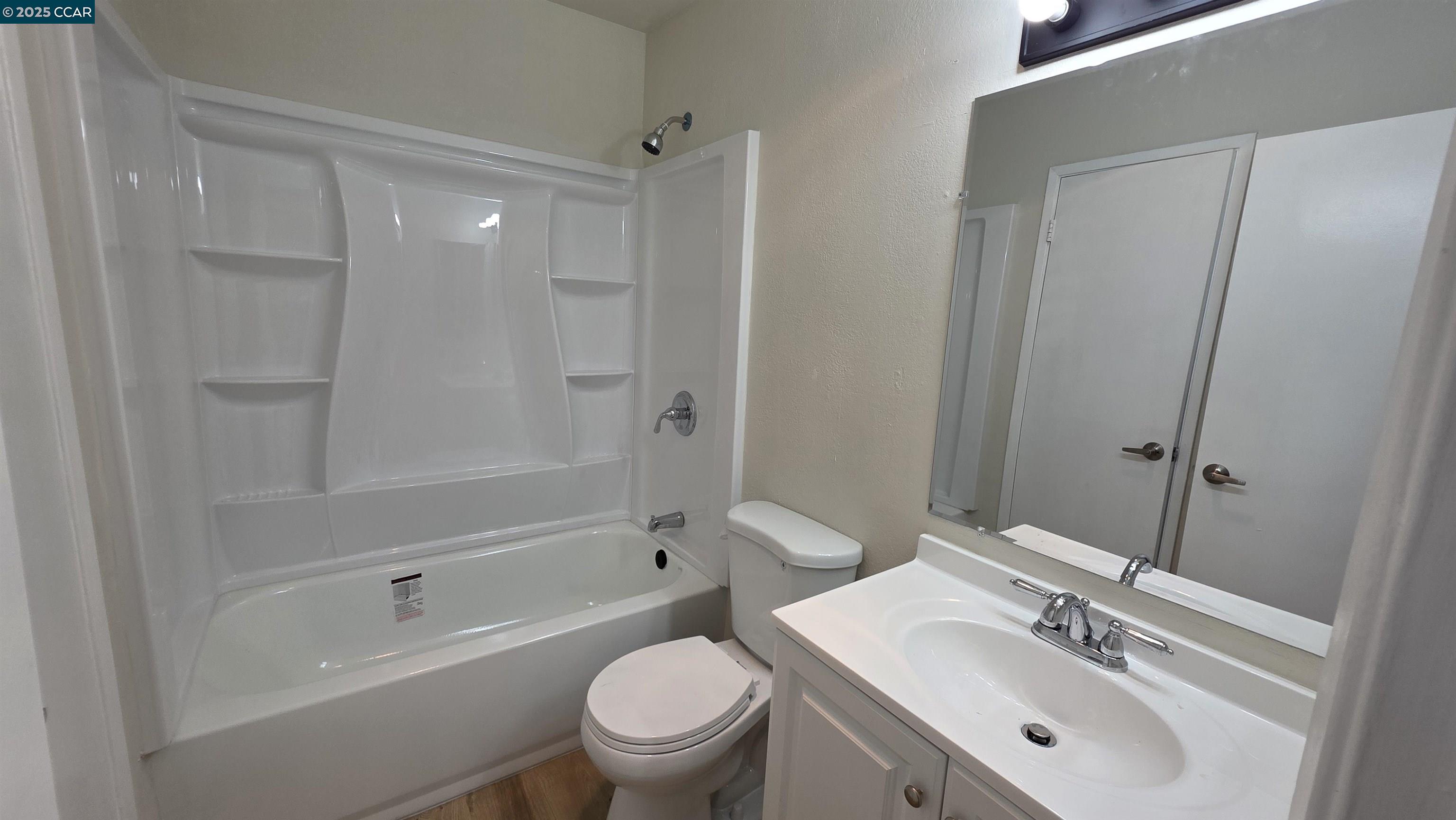 Detail Gallery Image 20 of 35 For 1333 N Camino Alto #238,  Vallejo,  CA 94589 - 2 Beds | 1 Baths