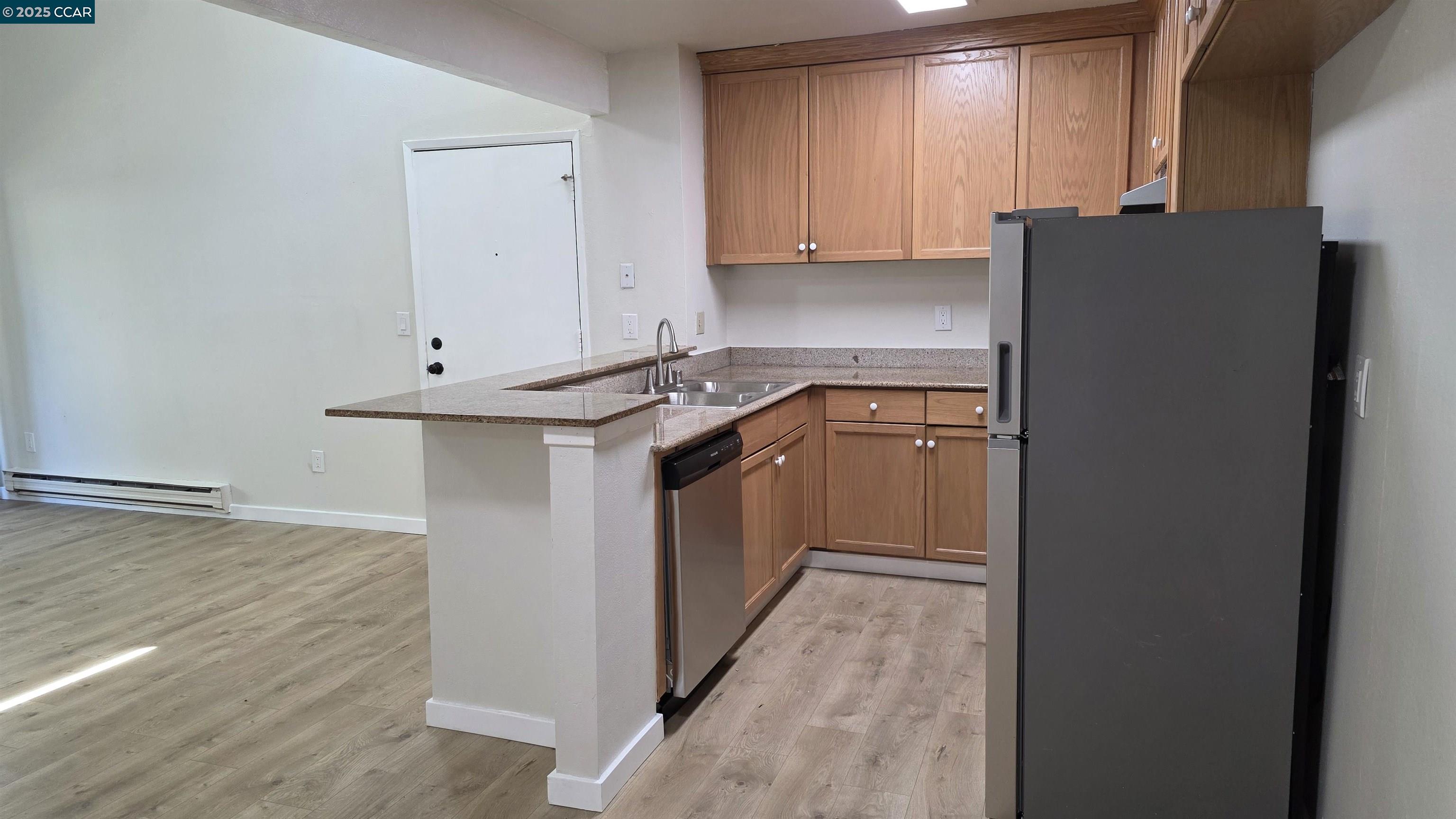Detail Gallery Image 10 of 35 For 1333 N Camino Alto #238,  Vallejo,  CA 94589 - 2 Beds | 1 Baths