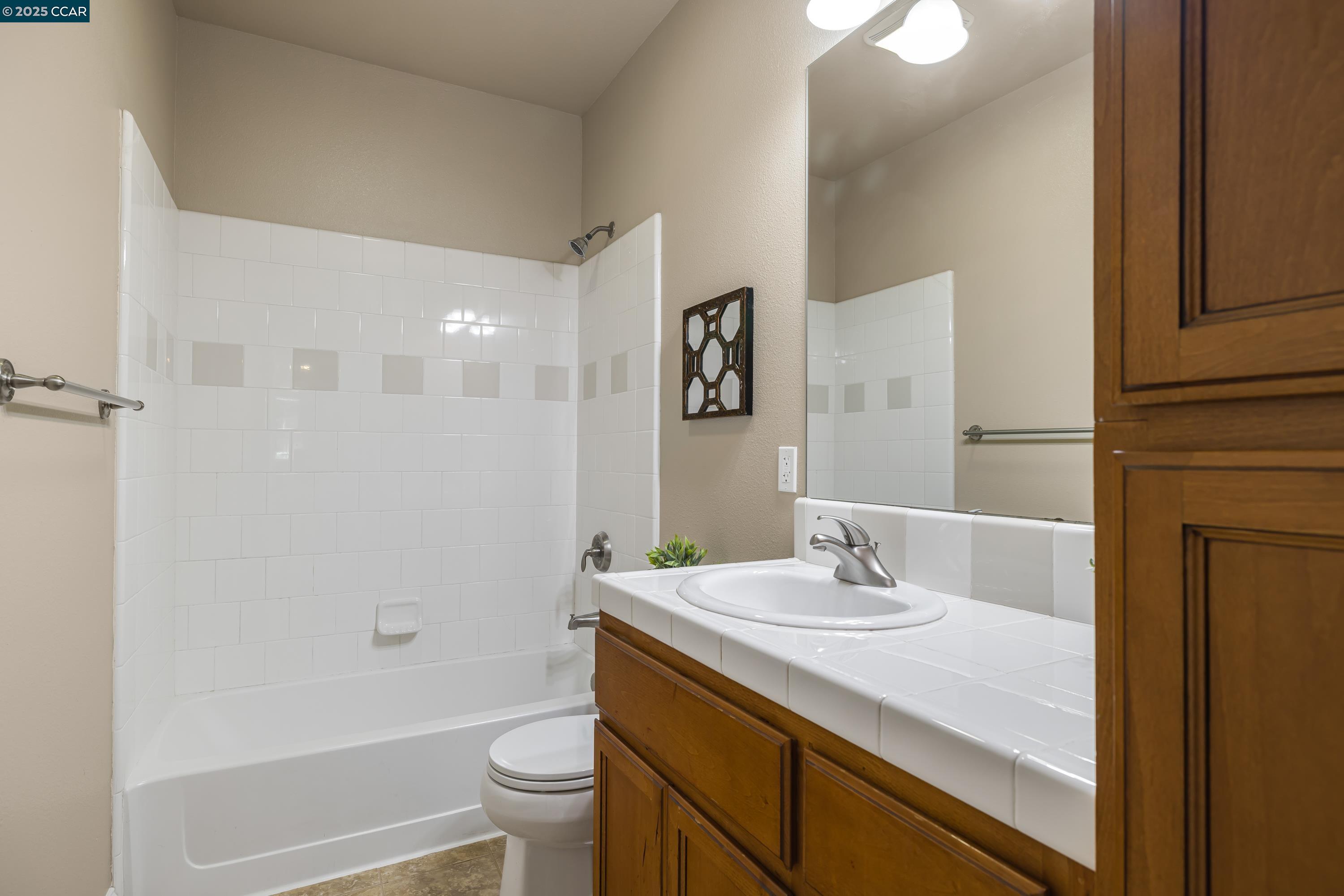 Photo #27: 41105438 Listing: Photo #27