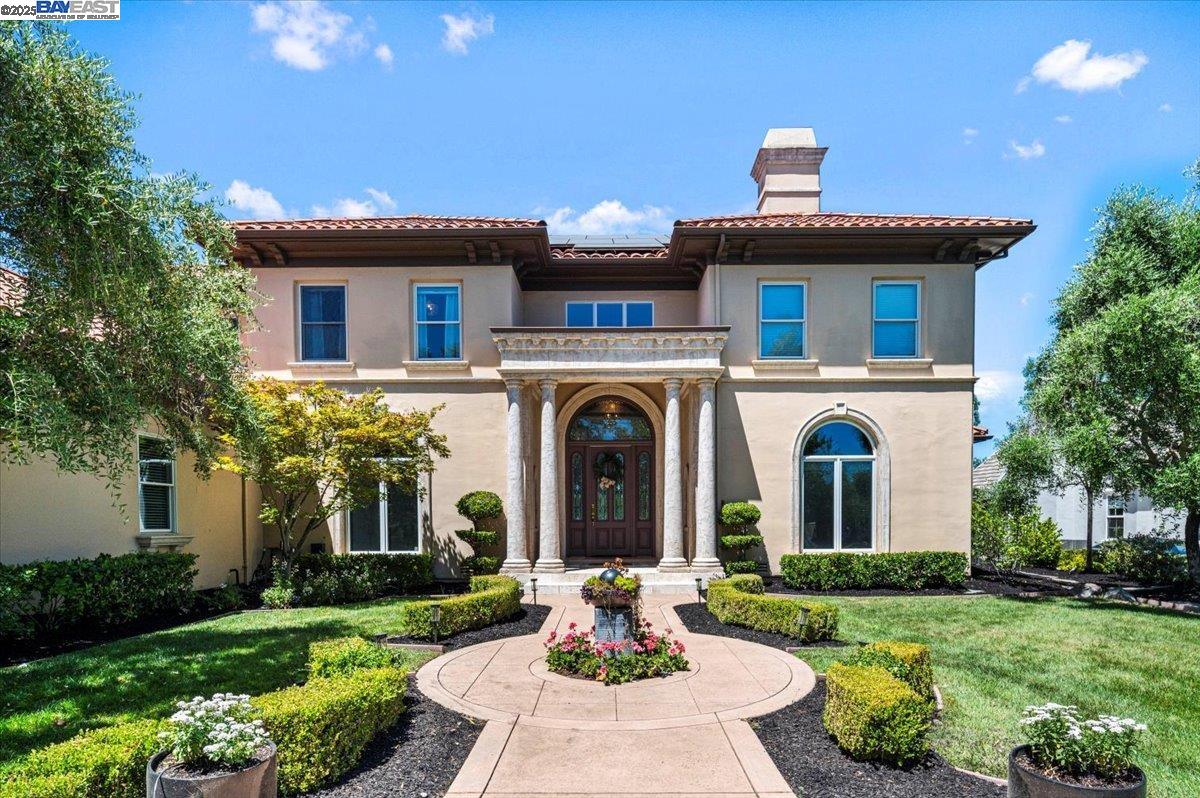 Detail Gallery Image 4 of 60 For 1137 via Di Salerno, Pleasanton,  CA 94566 - 5 Beds | 4/1 Baths