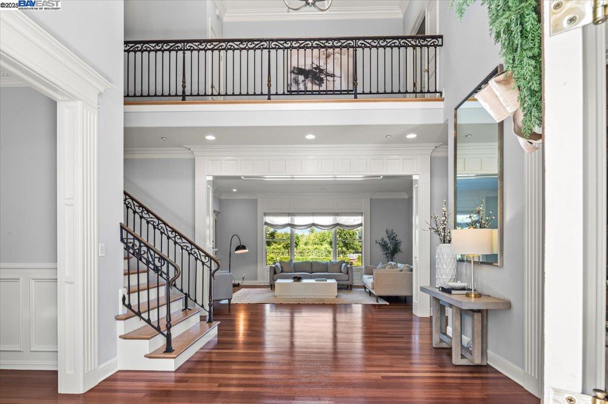 Detail Gallery Image 6 of 60 For 1137 via Di Salerno, Pleasanton,  CA 94566 - 5 Beds | 4/1 Baths
