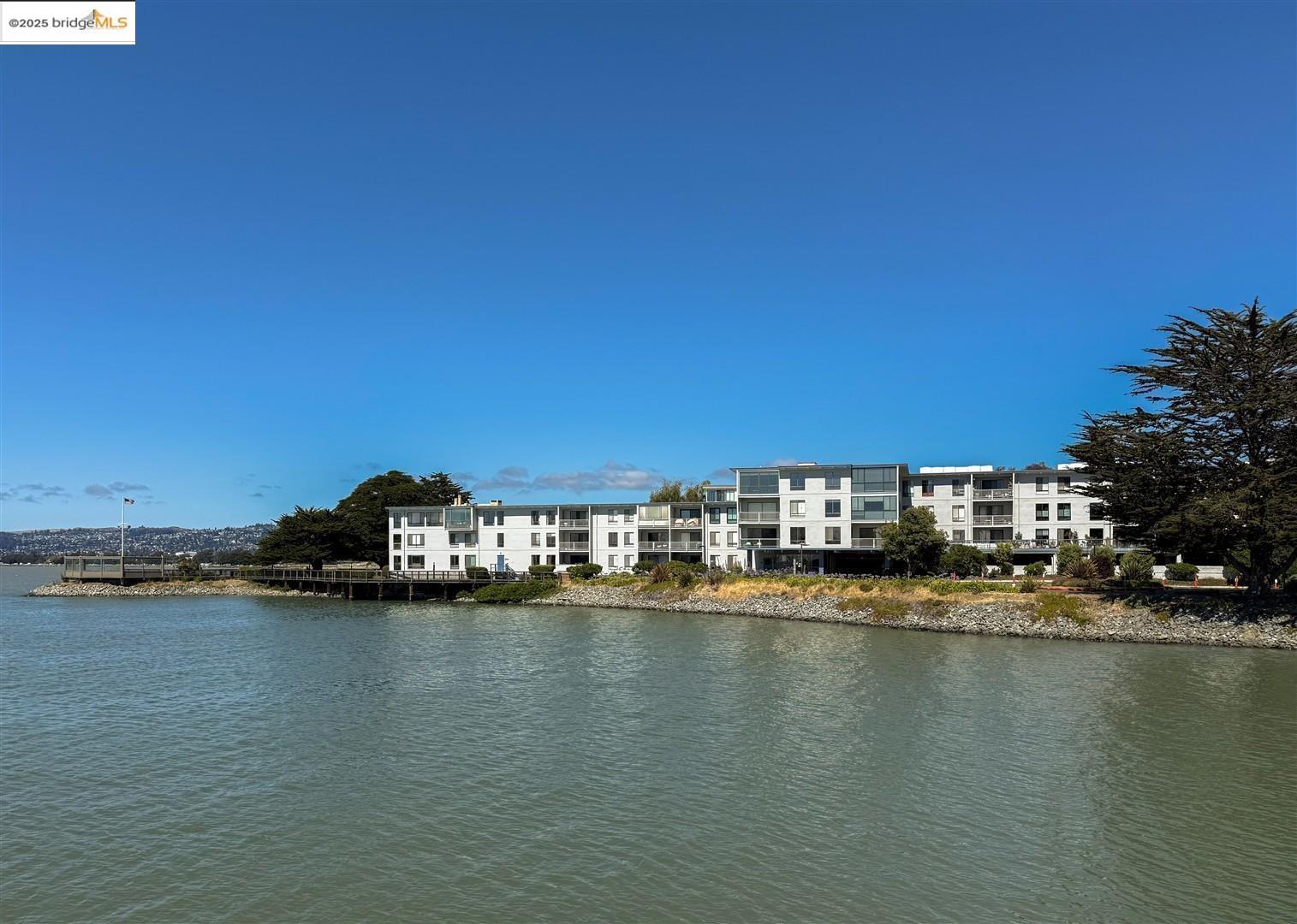 Detail Gallery Image 35 of 57 For 7 Commodore Dr #A260,  Emeryville,  CA 94608 - 0 Beds | 1 Baths