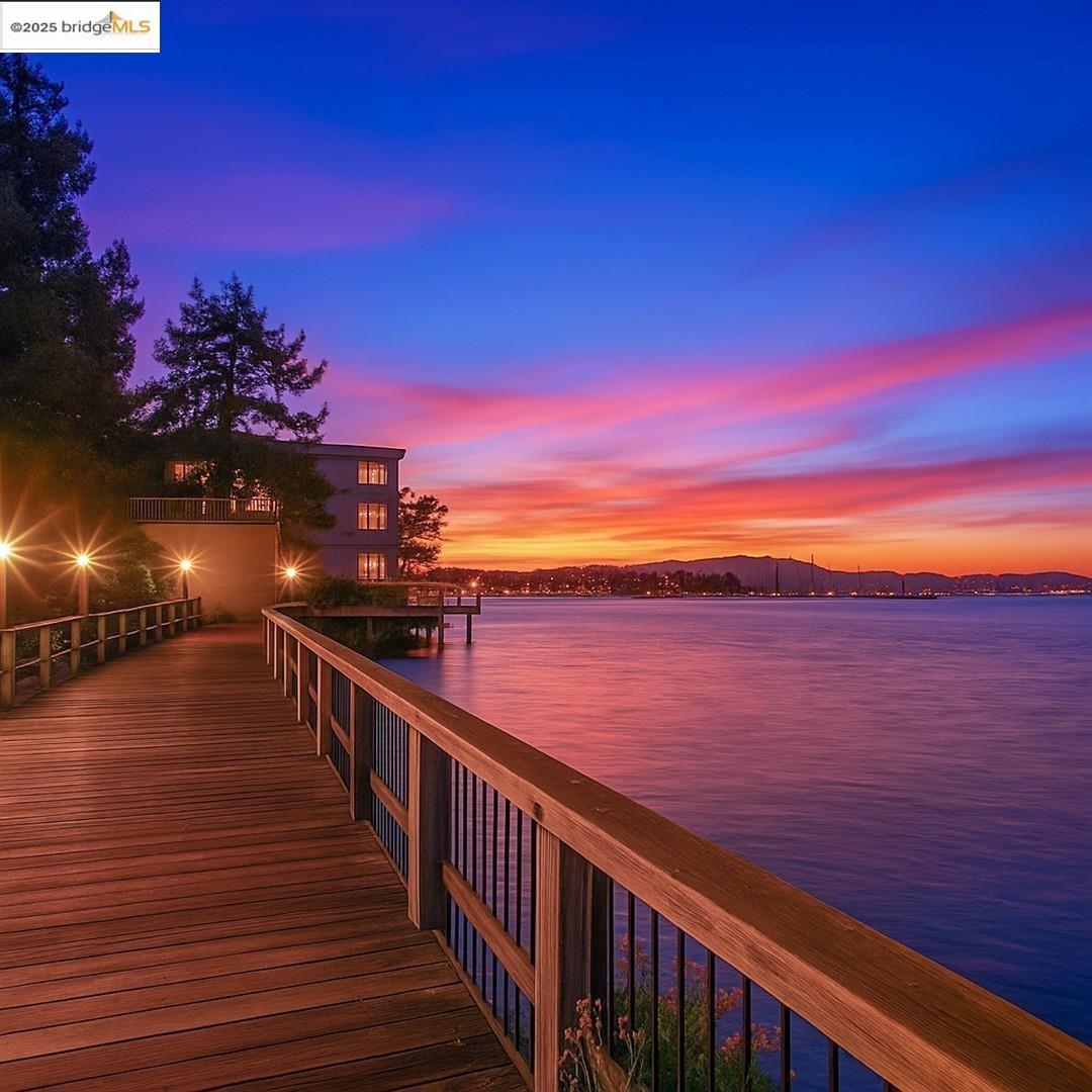 Detail Gallery Image 37 of 57 For 7 Commodore Dr #A260,  Emeryville,  CA 94608 - 0 Beds | 1 Baths