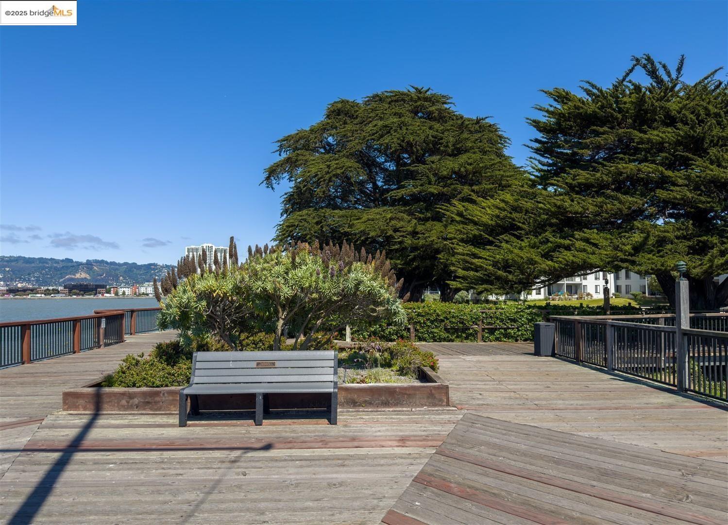 Detail Gallery Image 40 of 57 For 7 Commodore Dr #A260,  Emeryville,  CA 94608 - 0 Beds | 1 Baths