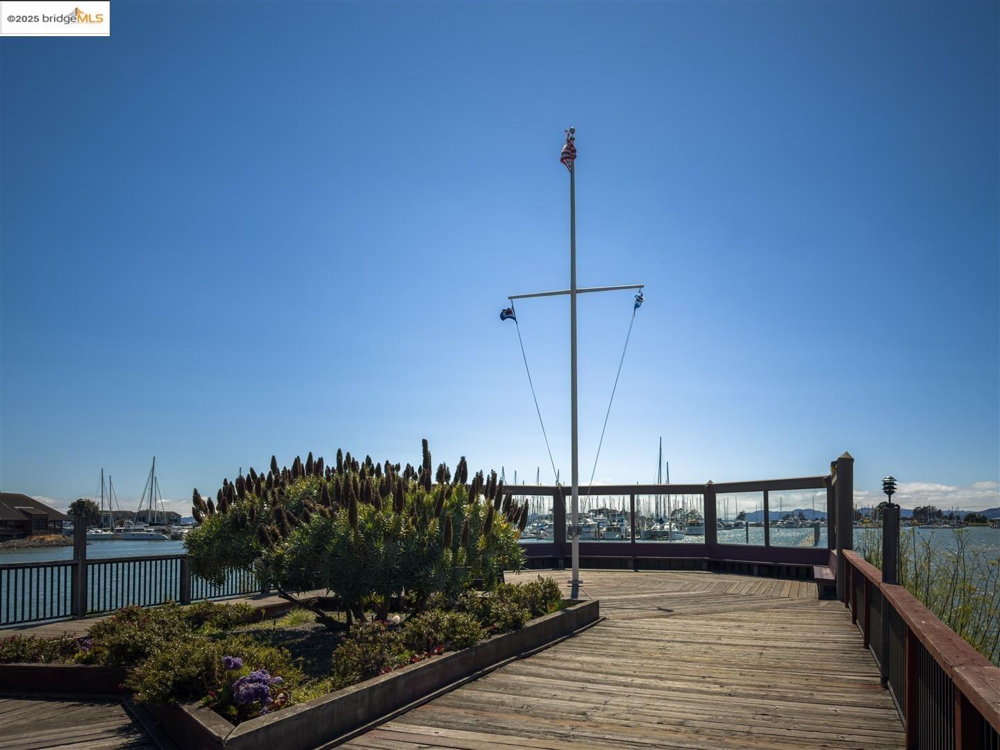 Detail Gallery Image 41 of 57 For 7 Commodore Dr #A260,  Emeryville,  CA 94608 - 0 Beds | 1 Baths