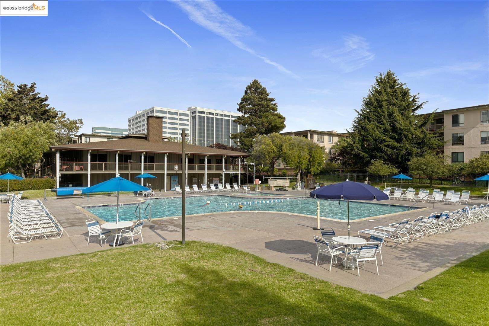 Detail Gallery Image 44 of 57 For 7 Commodore Dr #A260,  Emeryville,  CA 94608 - 0 Beds | 1 Baths