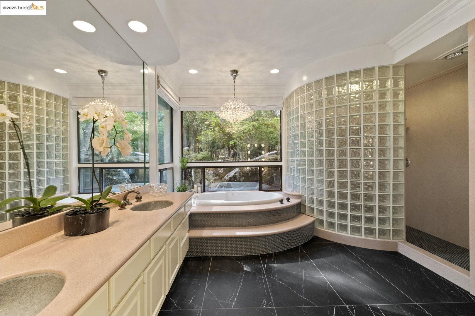 Detail Gallery Image 28 of 59 For 22025 Lyons Bald Mt Rd, Sonora,  CA 95370 - 3 Beds | 2/1 Baths