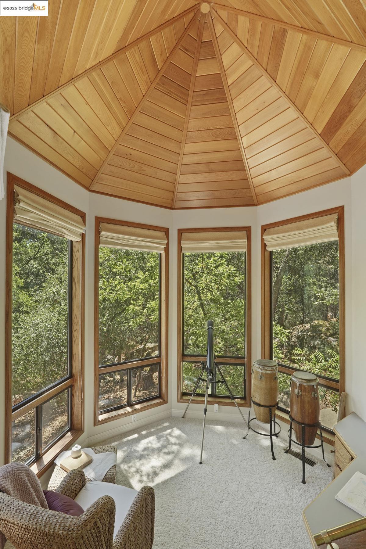 Detail Gallery Image 33 of 59 For 22025 Lyons Bald Mt Rd, Sonora,  CA 95370 - 3 Beds | 2/1 Baths