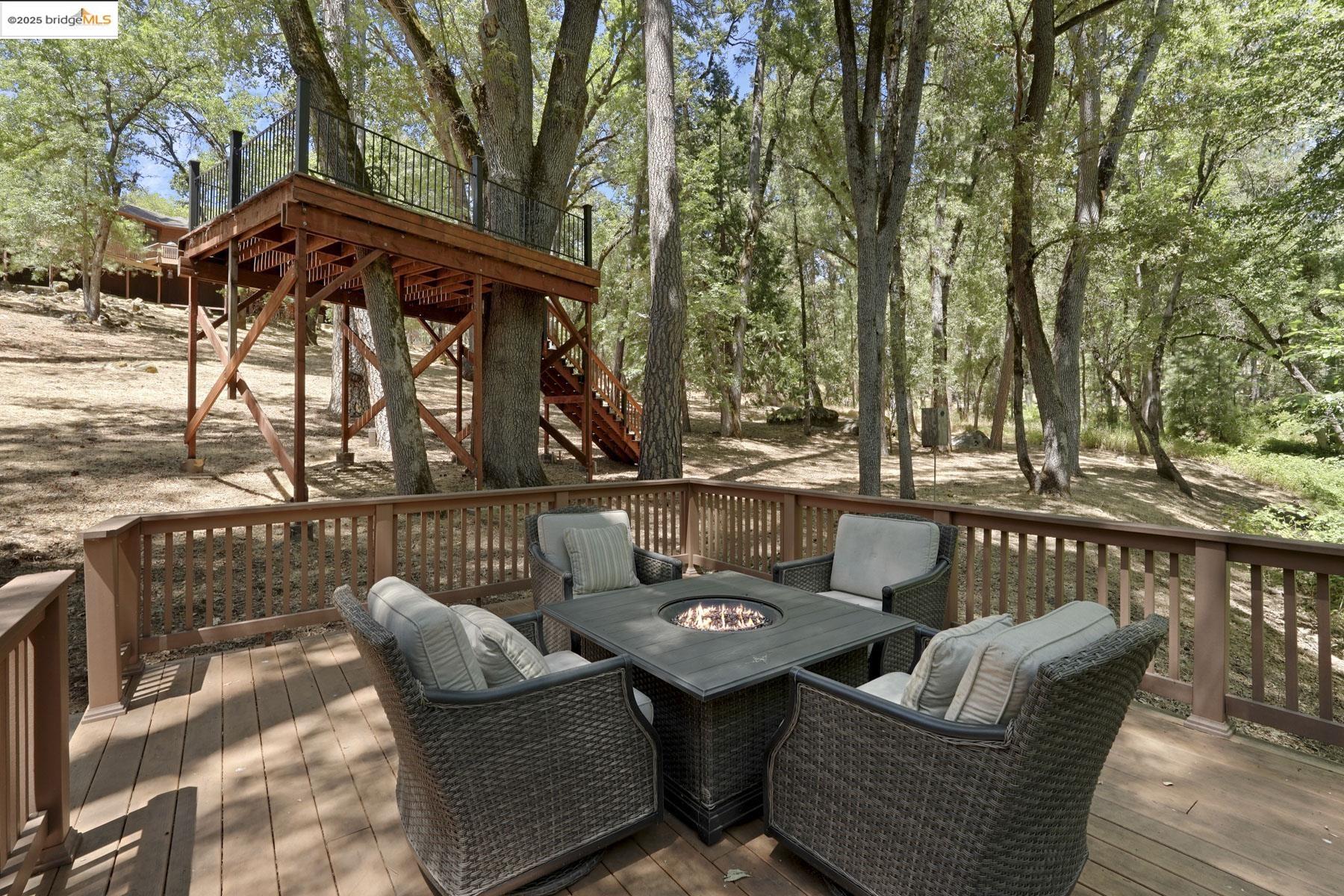 Detail Gallery Image 46 of 59 For 22025 Lyons Bald Mt Rd, Sonora,  CA 95370 - 3 Beds | 2/1 Baths