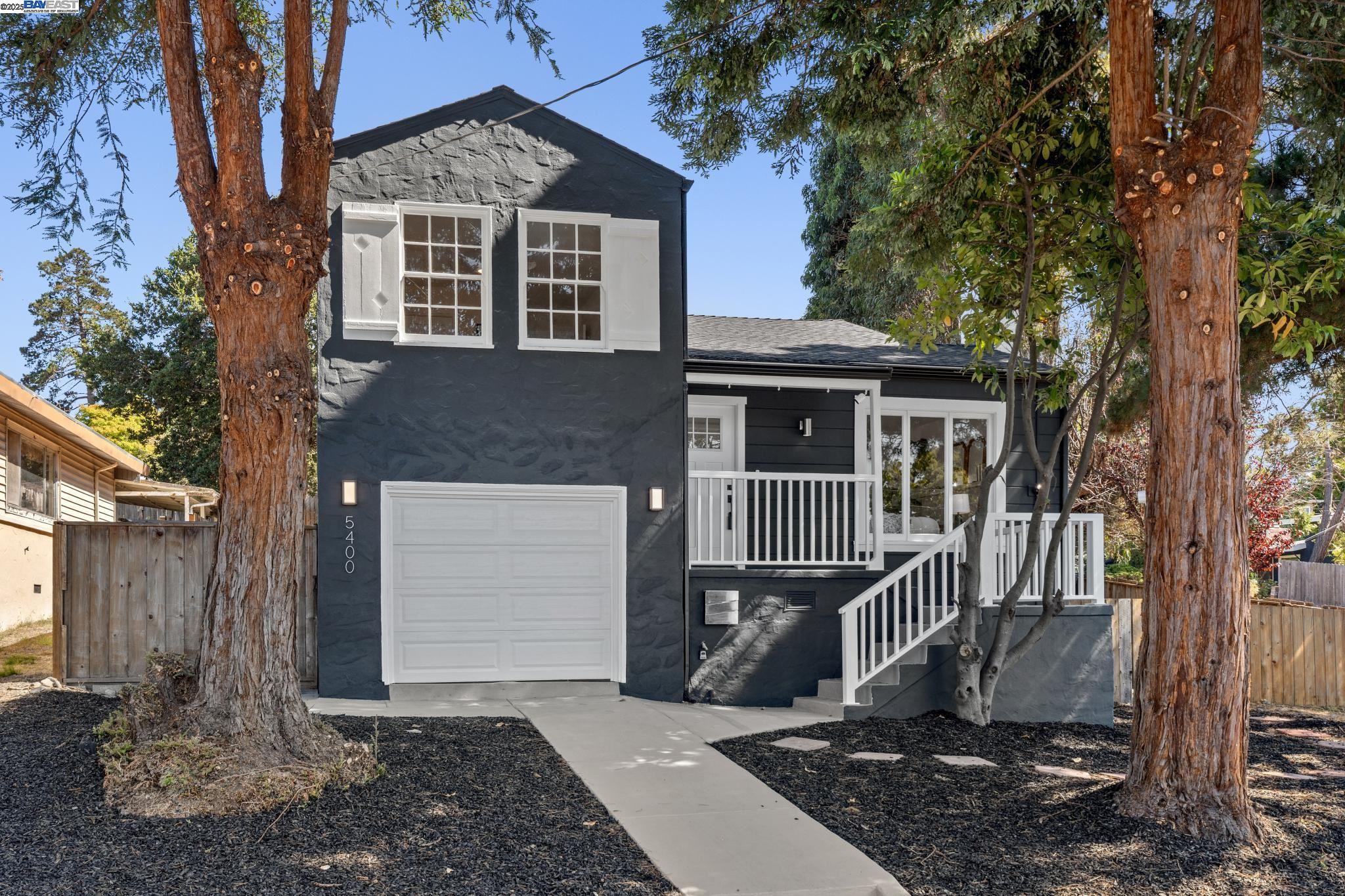 Detail Gallery Image 1 of 45 For 5400 Clinton Ave, Richmond,  CA 94805 - 2 Beds | 1 Baths