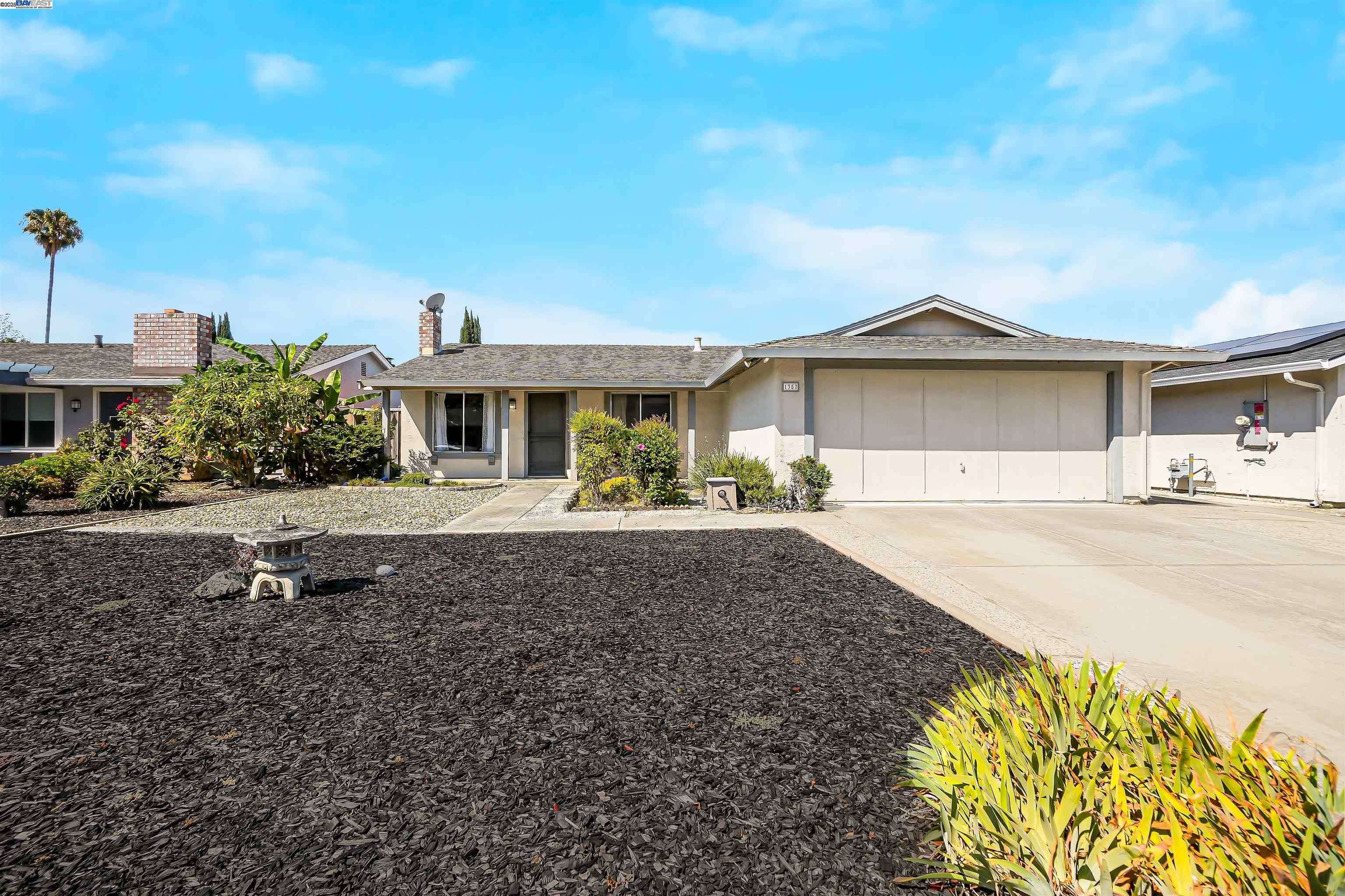 Detail Gallery Image 1 of 42 For 1357 Old Rose Pl, San Jose,  CA 95132 - 4 Beds | 2 Baths