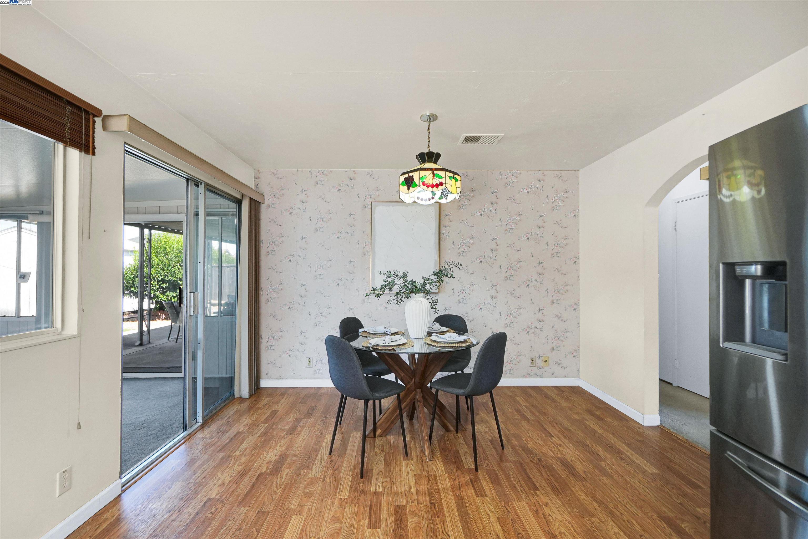 Detail Gallery Image 22 of 42 For 1357 Old Rose Pl, San Jose,  CA 95132 - 4 Beds | 2 Baths