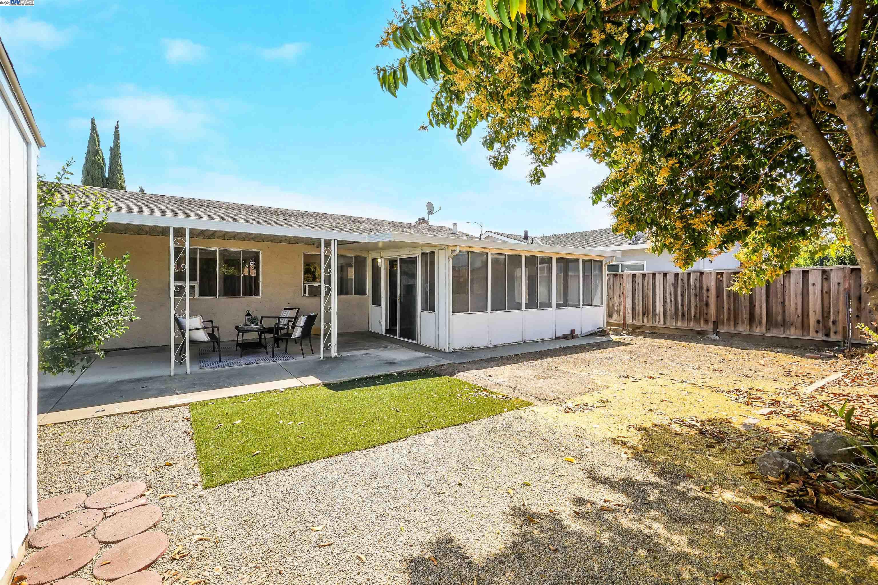 Detail Gallery Image 27 of 42 For 1357 Old Rose Pl, San Jose,  CA 95132 - 4 Beds | 2 Baths