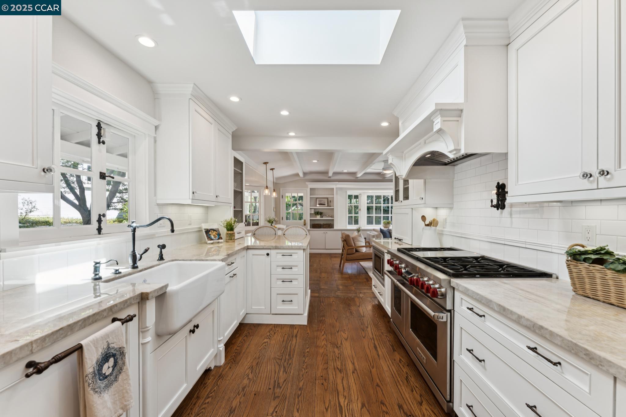 Detail Gallery Image 14 of 57 For 645 Los Palos Dr, Lafayette,  CA 94549 - 4 Beds | 2 Baths