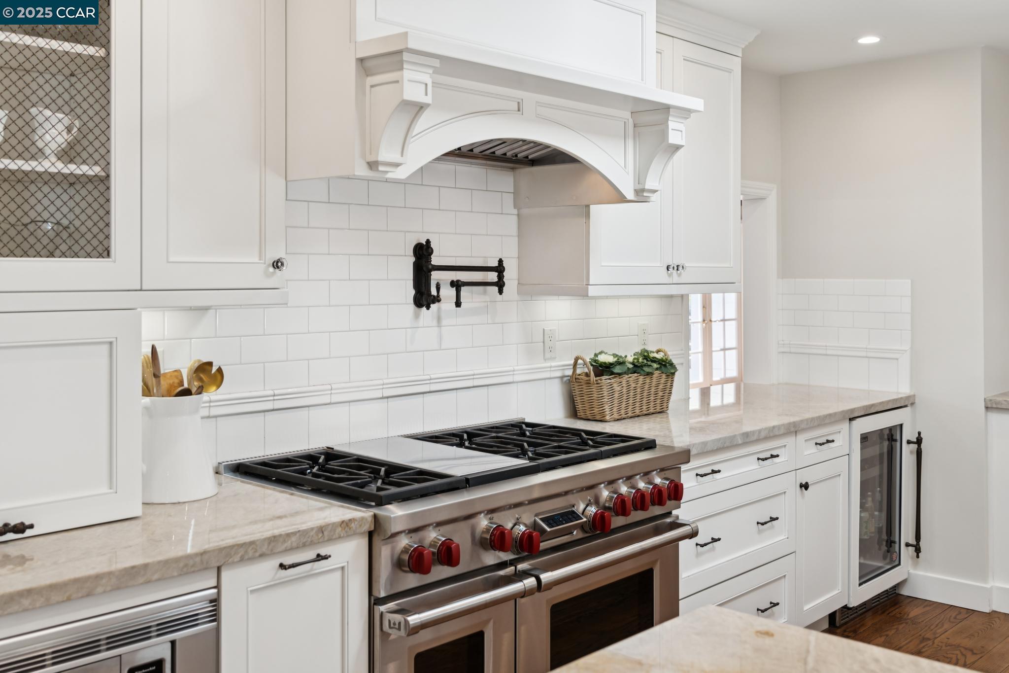 Detail Gallery Image 17 of 57 For 645 Los Palos Dr, Lafayette,  CA 94549 - 4 Beds | 2 Baths