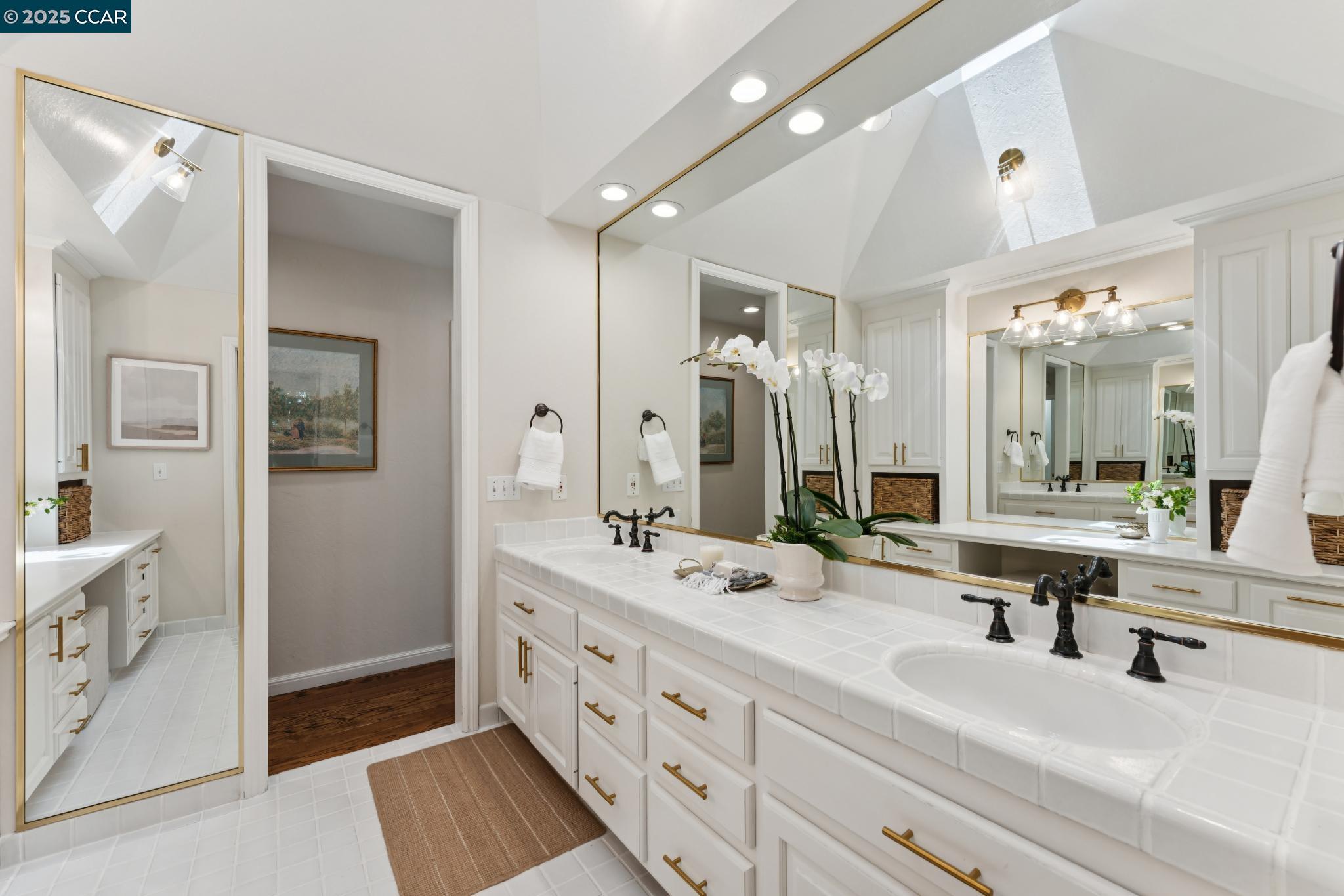 Detail Gallery Image 32 of 57 For 645 Los Palos Dr, Lafayette,  CA 94549 - 4 Beds | 2 Baths