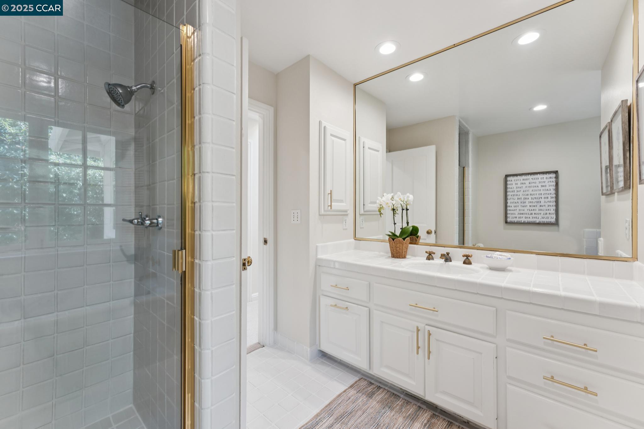 Detail Gallery Image 38 of 57 For 645 Los Palos Dr, Lafayette,  CA 94549 - 4 Beds | 2 Baths