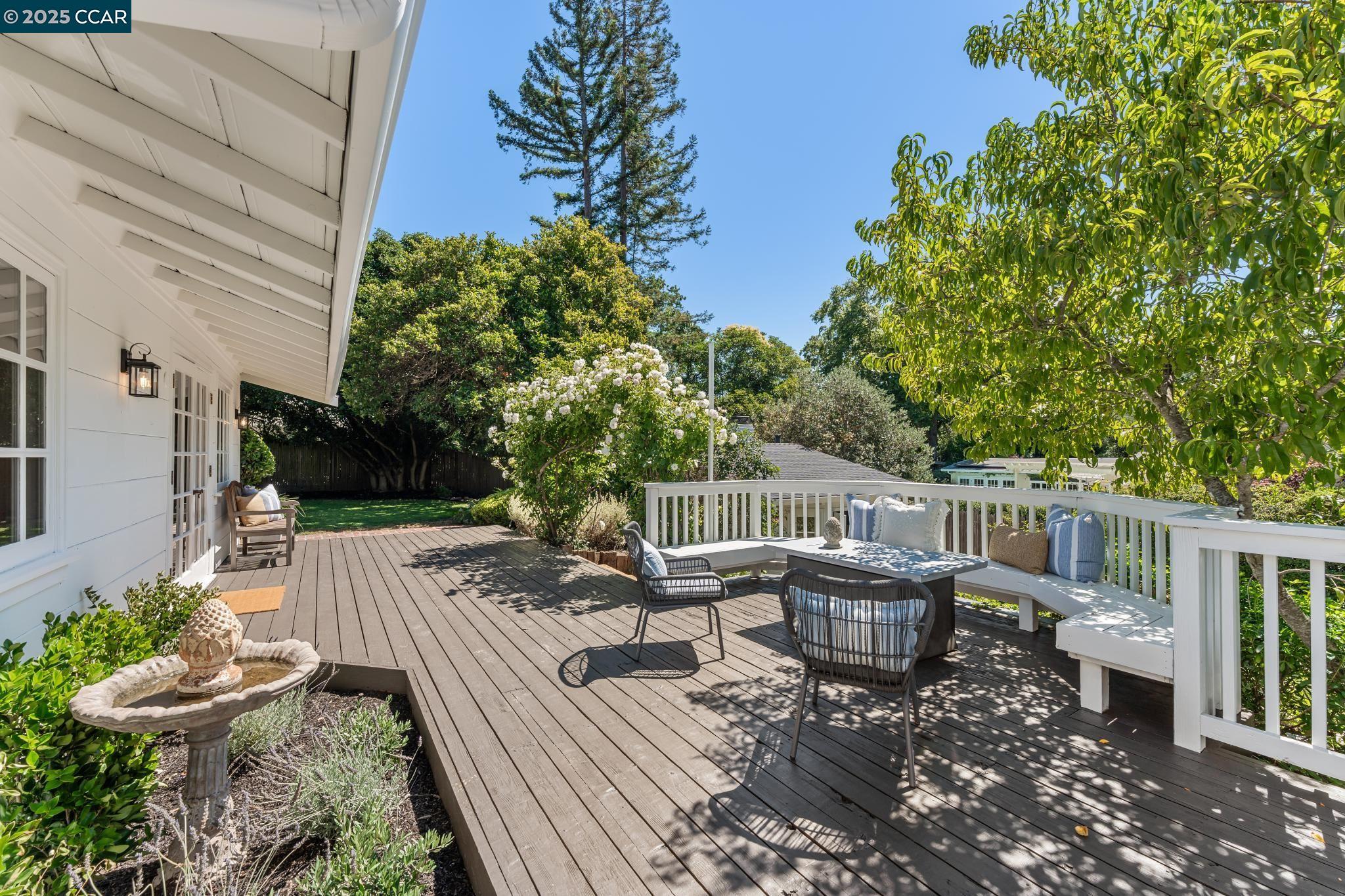 Detail Gallery Image 42 of 57 For 645 Los Palos Dr, Lafayette,  CA 94549 - 4 Beds | 2 Baths