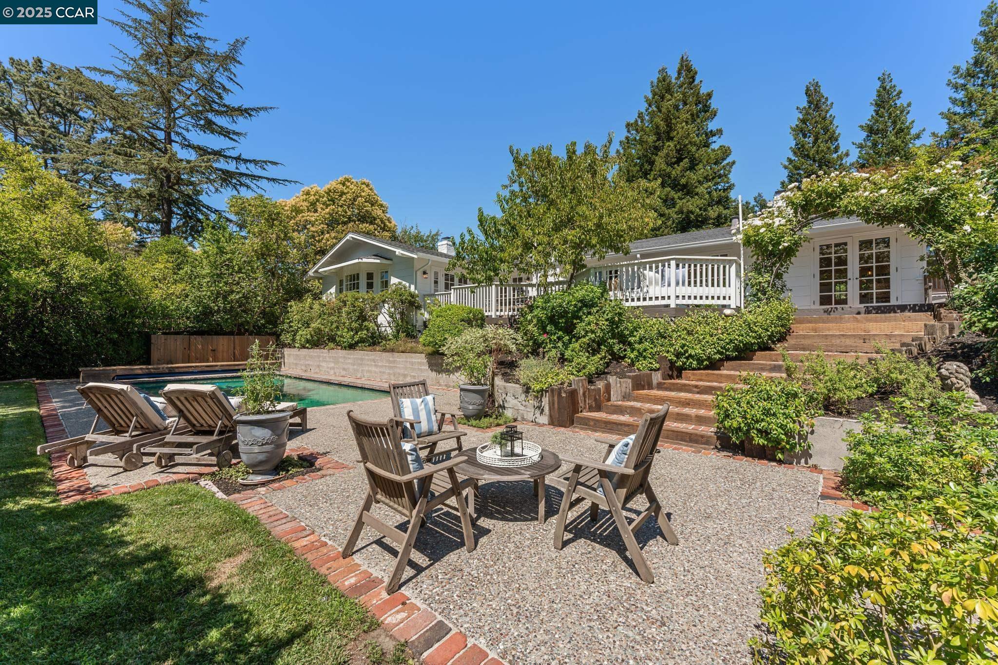 Detail Gallery Image 46 of 57 For 645 Los Palos Dr, Lafayette,  CA 94549 - 4 Beds | 2 Baths