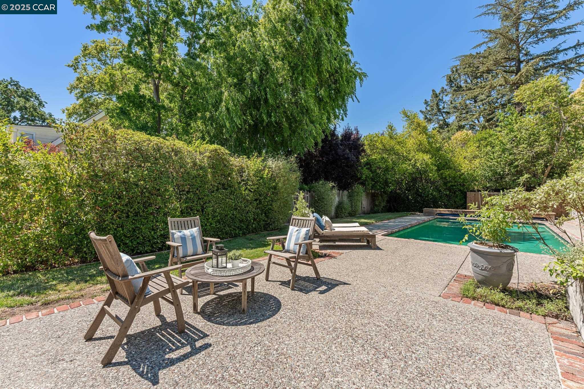 Detail Gallery Image 47 of 57 For 645 Los Palos Dr, Lafayette,  CA 94549 - 4 Beds | 2 Baths