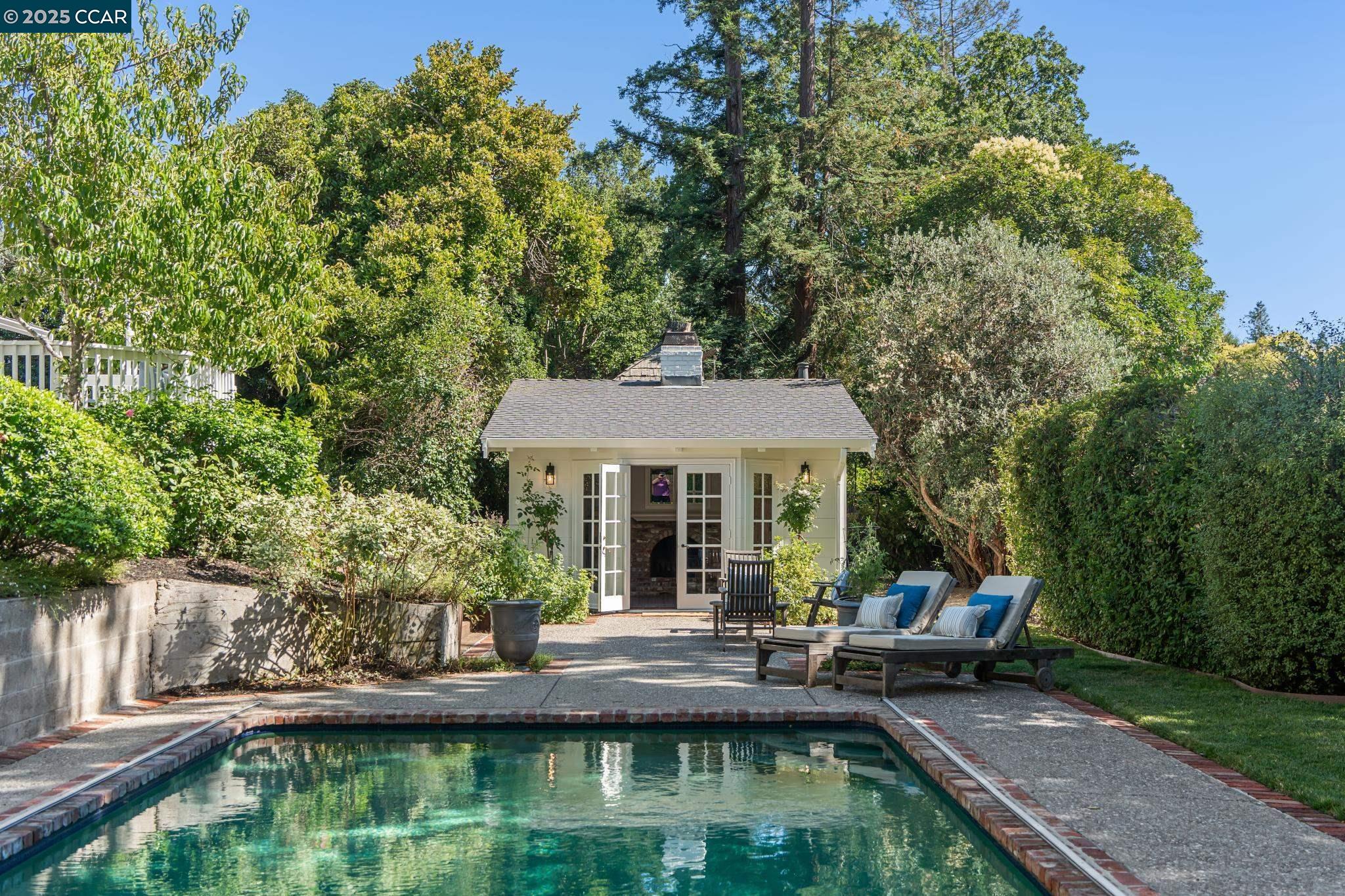 Detail Gallery Image 49 of 57 For 645 Los Palos Dr, Lafayette,  CA 94549 - 4 Beds | 2 Baths