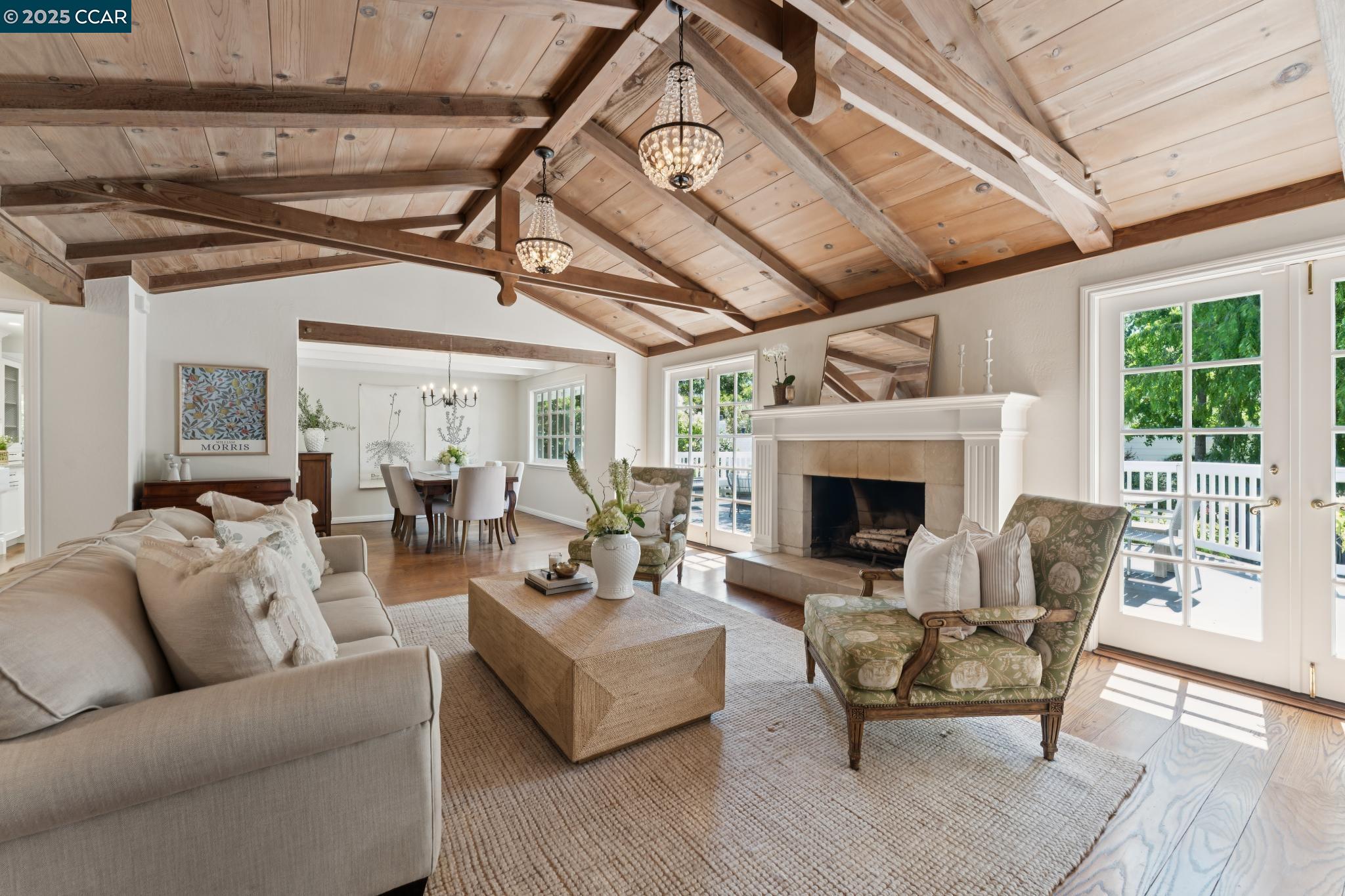 Detail Gallery Image 6 of 57 For 645 Los Palos Dr, Lafayette,  CA 94549 - 4 Beds | 2 Baths