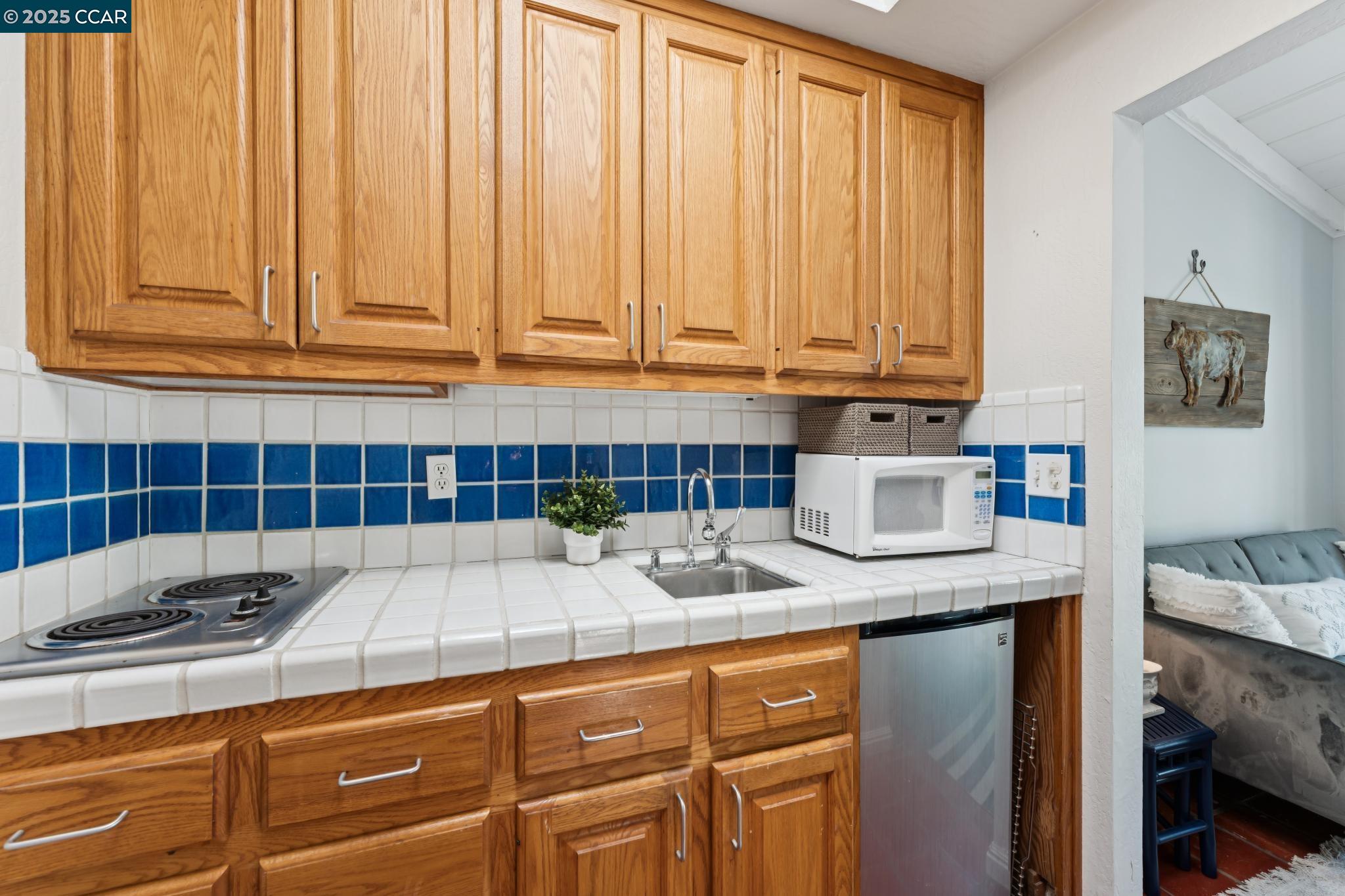 Detail Gallery Image 54 of 57 For 645 Los Palos Dr, Lafayette,  CA 94549 - 4 Beds | 2 Baths