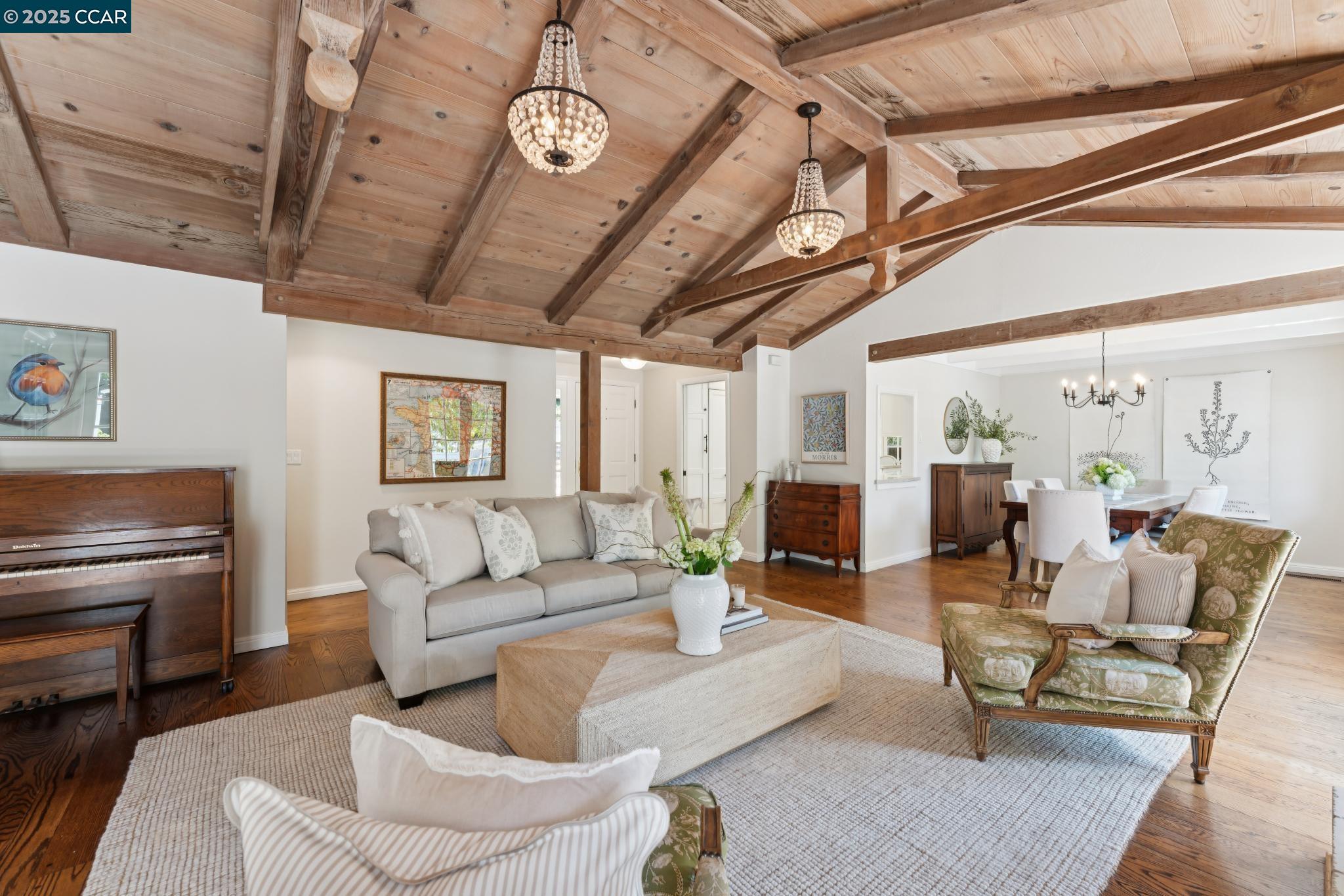 Detail Gallery Image 7 of 57 For 645 Los Palos Dr, Lafayette,  CA 94549 - 4 Beds | 2 Baths