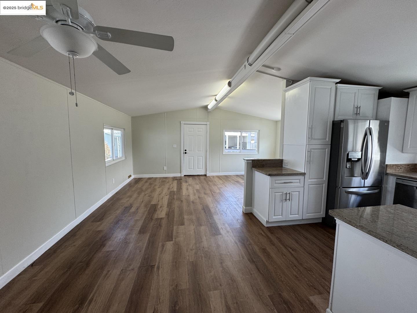 Detail Gallery Image 12 of 38 For 1555 Merrill St #57,  Santa Cruz,  CA 95062 - 2 Beds | 2 Baths