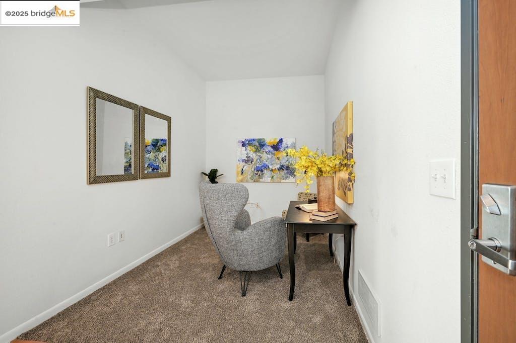 Detail Gallery Image 15 of 46 For 5855 Horton St #715,  Emeryville,  CA 94608 - 1 Beds | 1 Baths